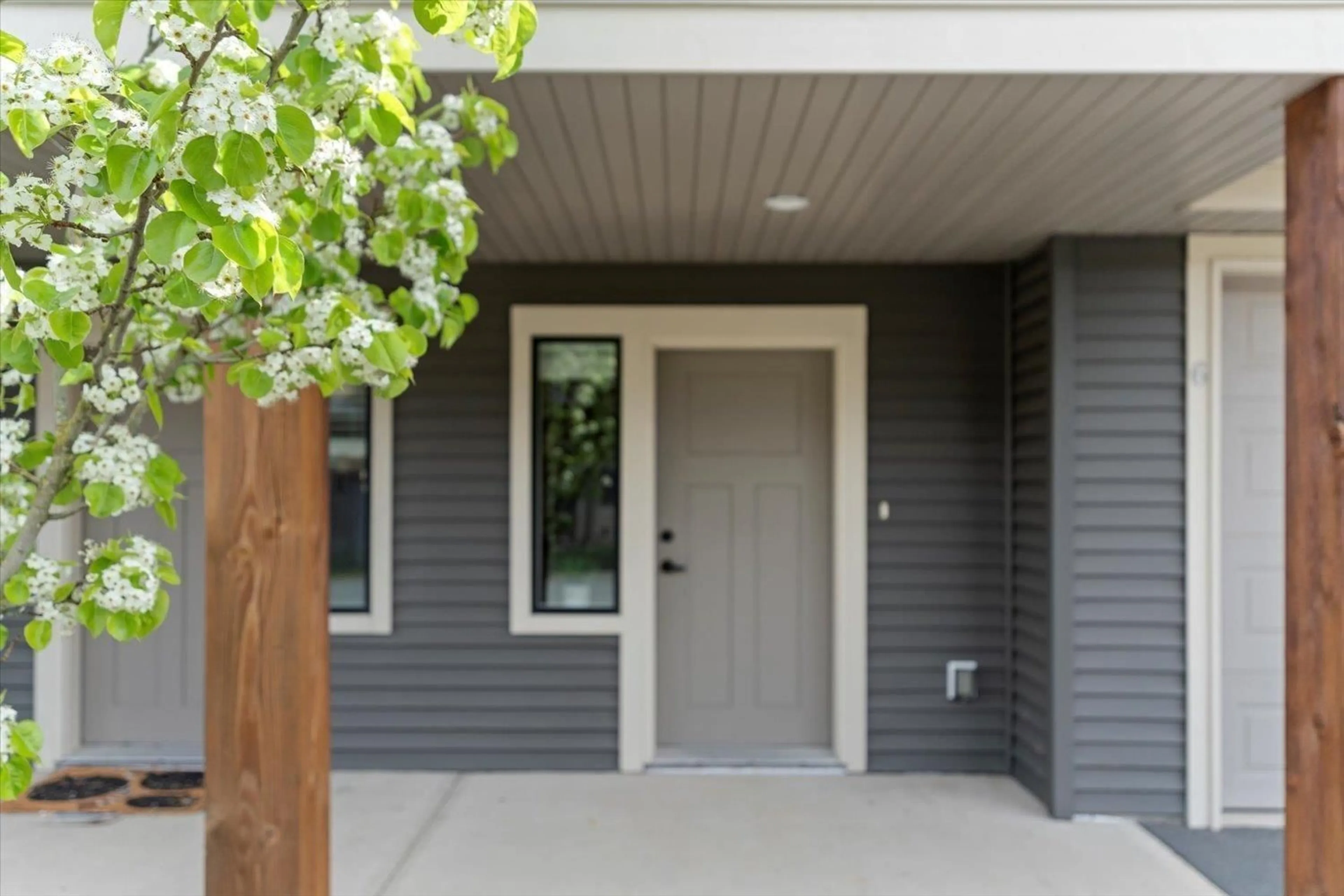 Home with vinyl exterior material, street for 6 - 7435 MORROW ROAD, Agassiz British Columbia V0M1A2