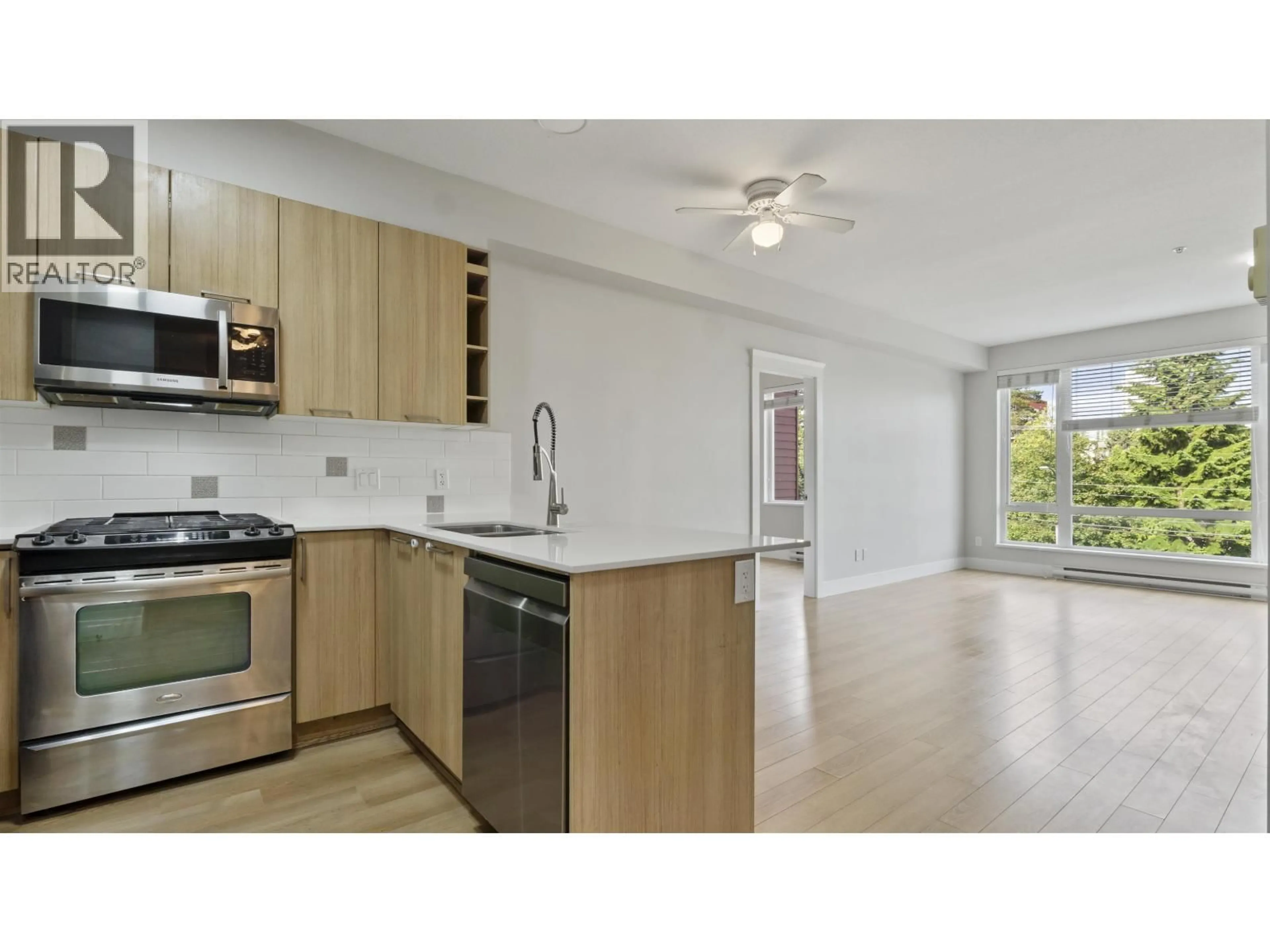 Standard kitchen, unknown for 303 - 1188 JOHNSON STREET, Coquitlam British Columbia V3B0H7