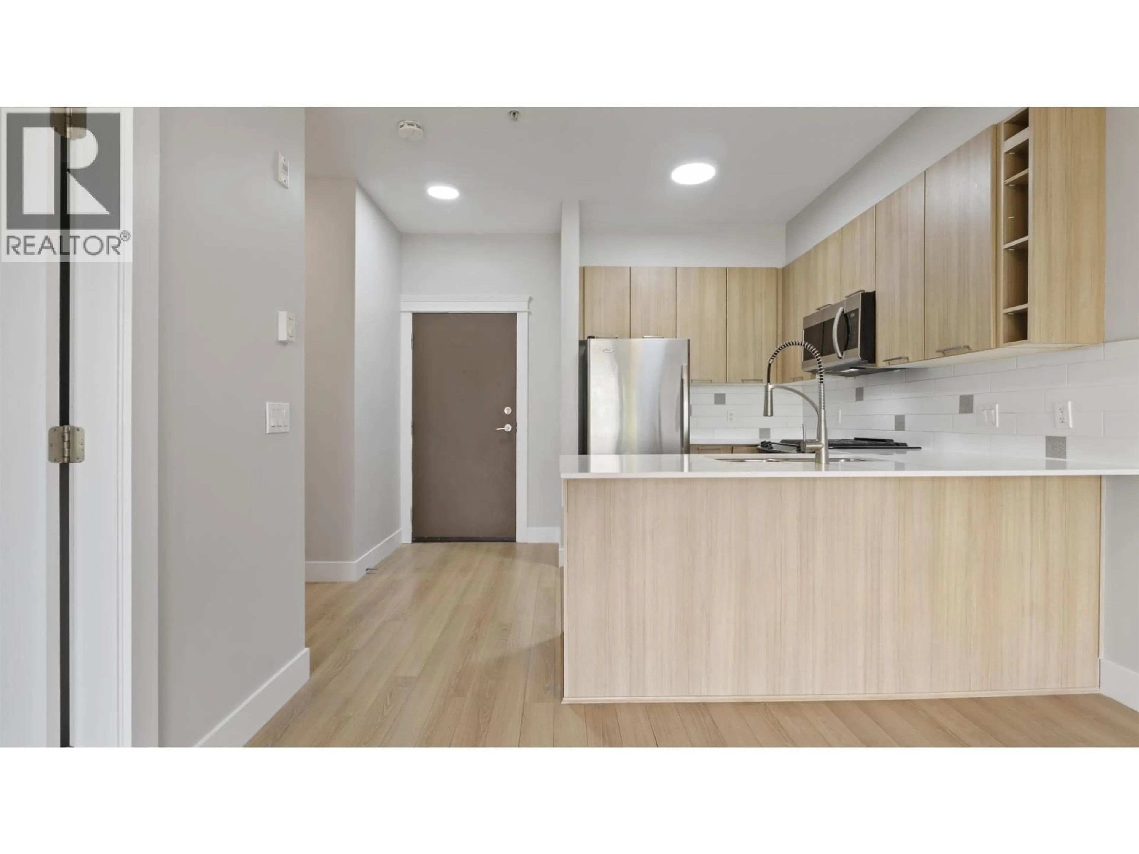 Standard kitchen, wood/laminate floor for 303 - 1188 JOHNSON STREET, Coquitlam British Columbia V3B0H7