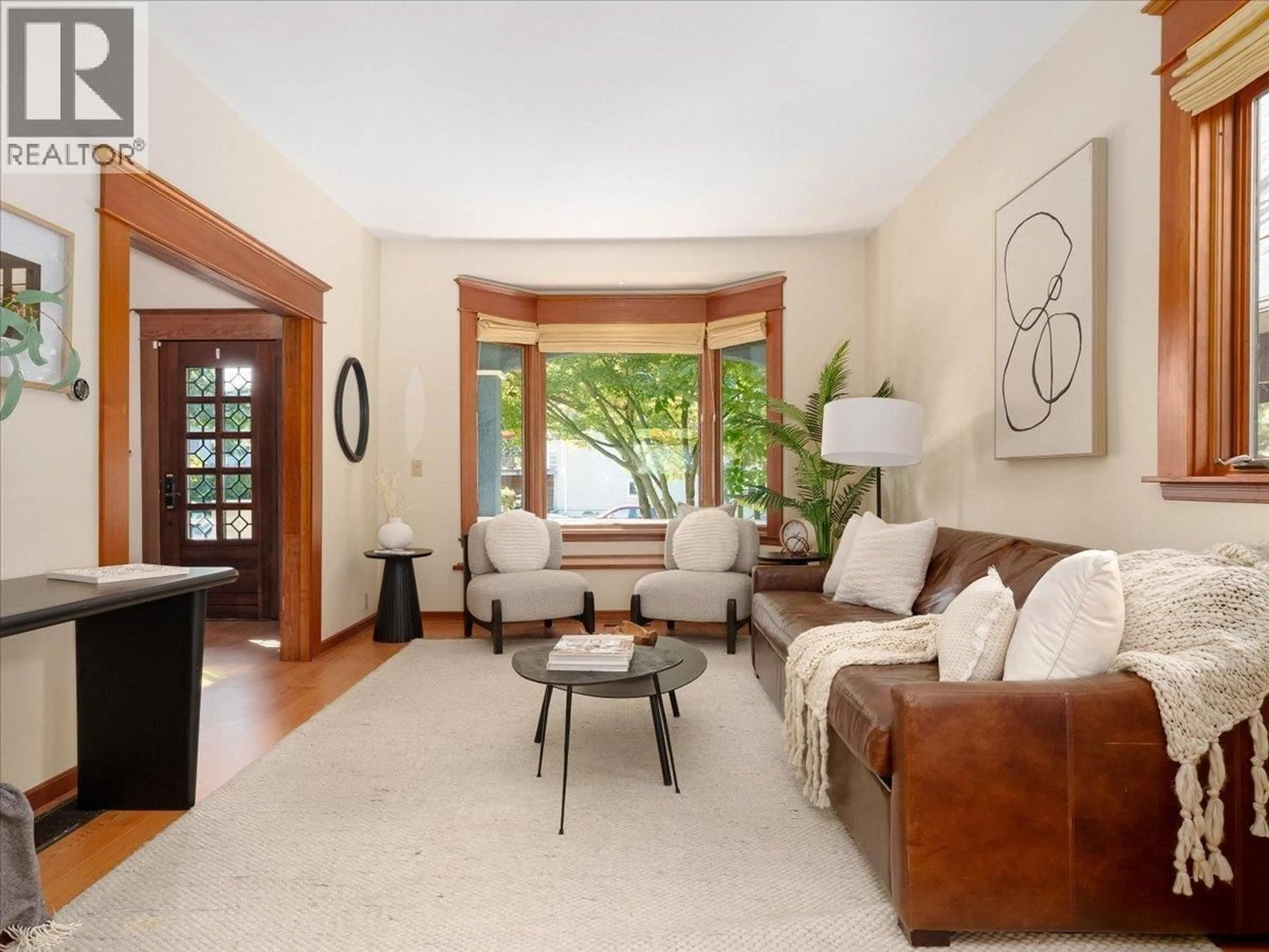 Living room with furniture, unknown for 1216 LAKEWOOD DRIVE, Vancouver British Columbia V5L4M4