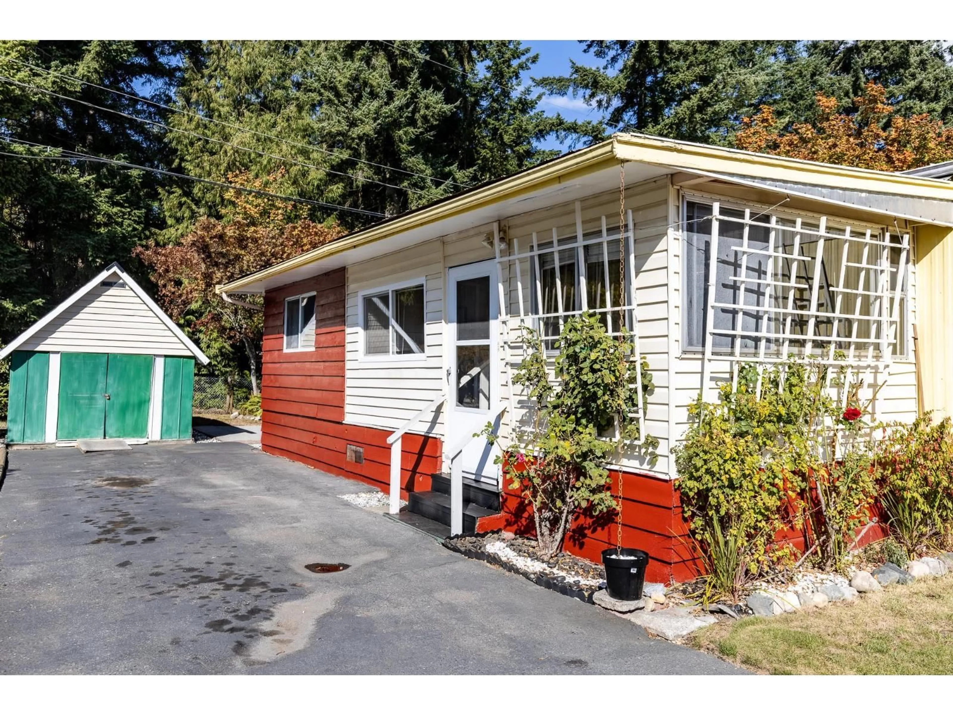 Unknown for 118 - 3031 200, Langley British Columbia V2Z1N5