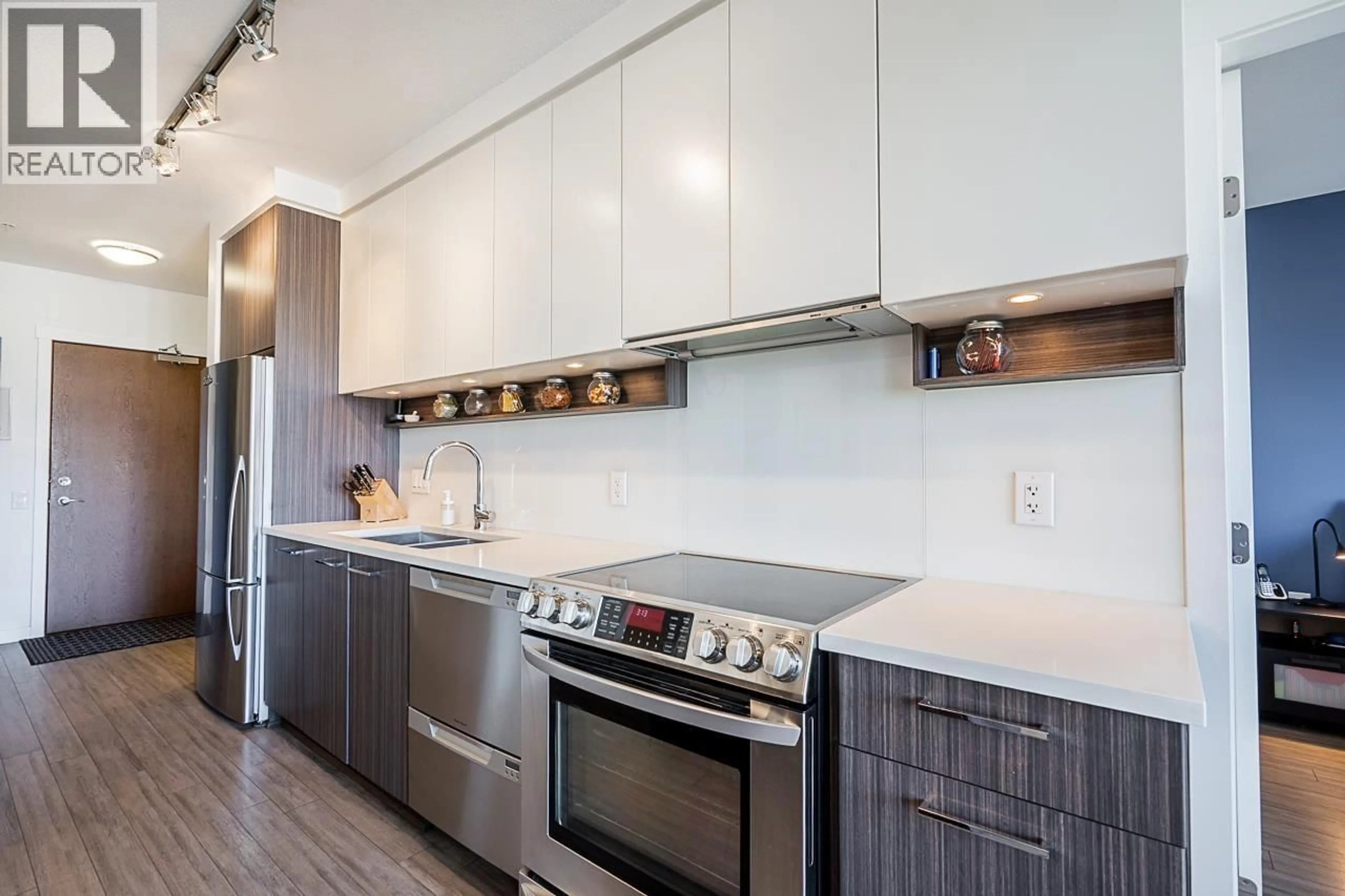 Unknown for 511 - 4310 HASTINGS STREET, Burnaby British Columbia V5C2J9