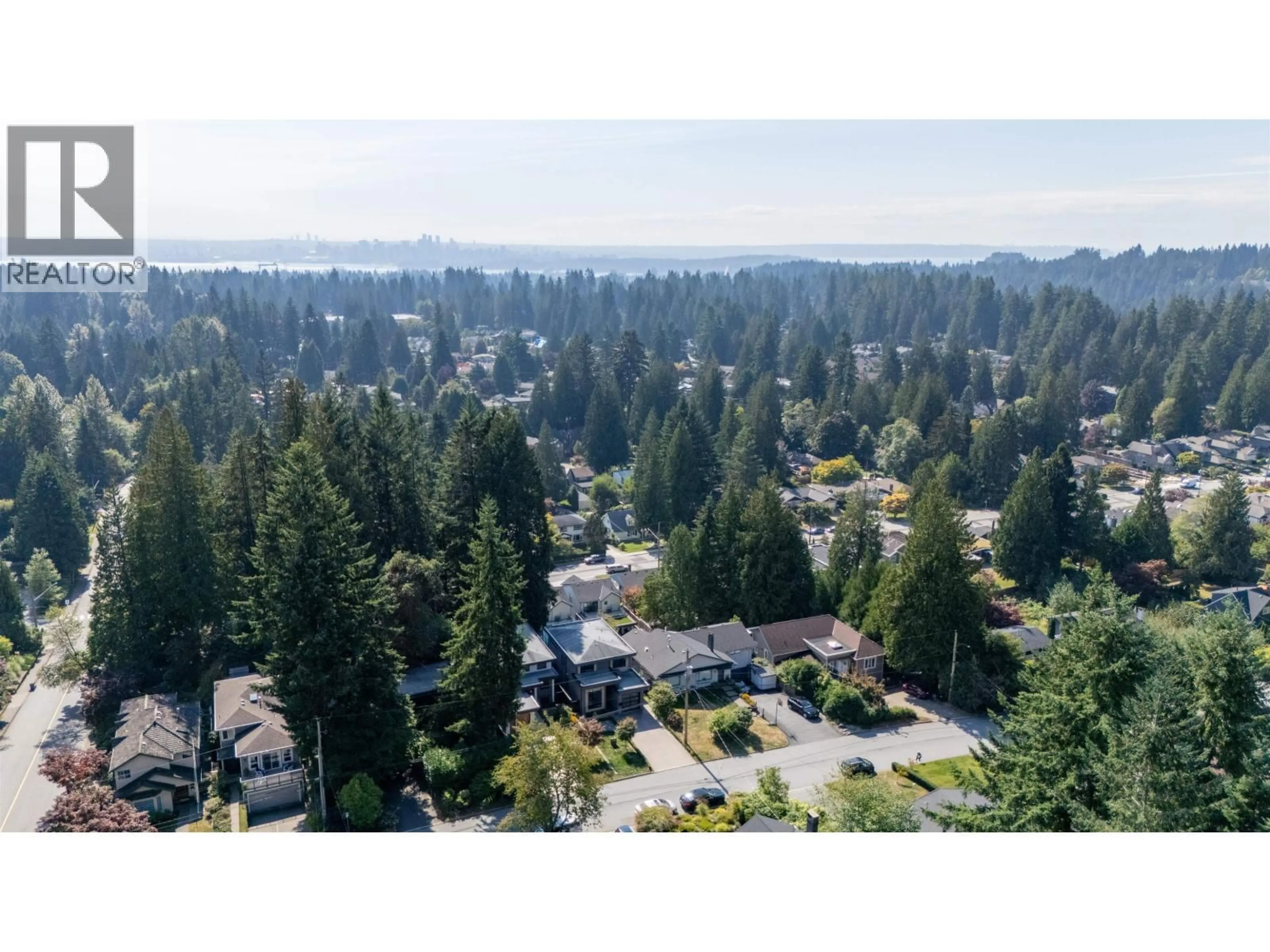A pic from outside/outdoor area/front of a property/back of a property/a pic from drone, forest/trees view for 1033 PROSPECT AVENUE, North Vancouver British Columbia V7R2M6