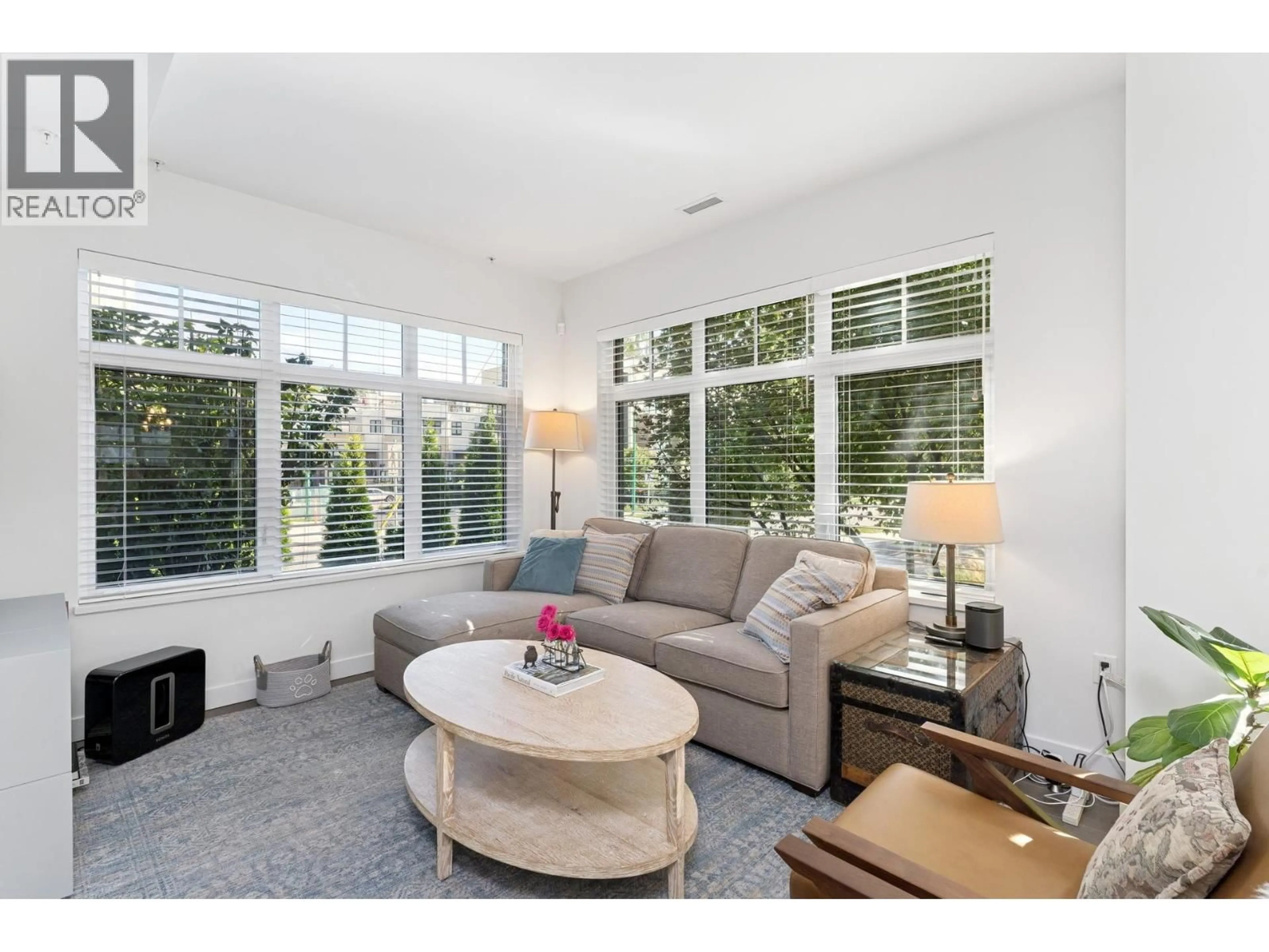 Living room with furniture, unknown for 19 - 1960 GLENAIRE DRIVE, North Vancouver British Columbia V7P0B8