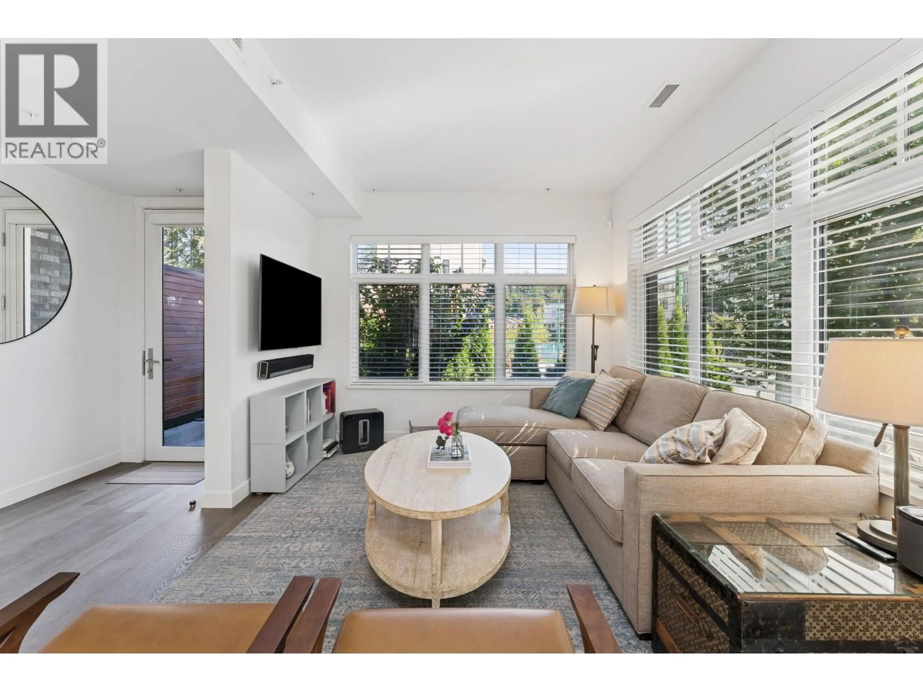 Living room with furniture, unknown for 19 - 1960 GLENAIRE DRIVE, North Vancouver British Columbia V7P0B8