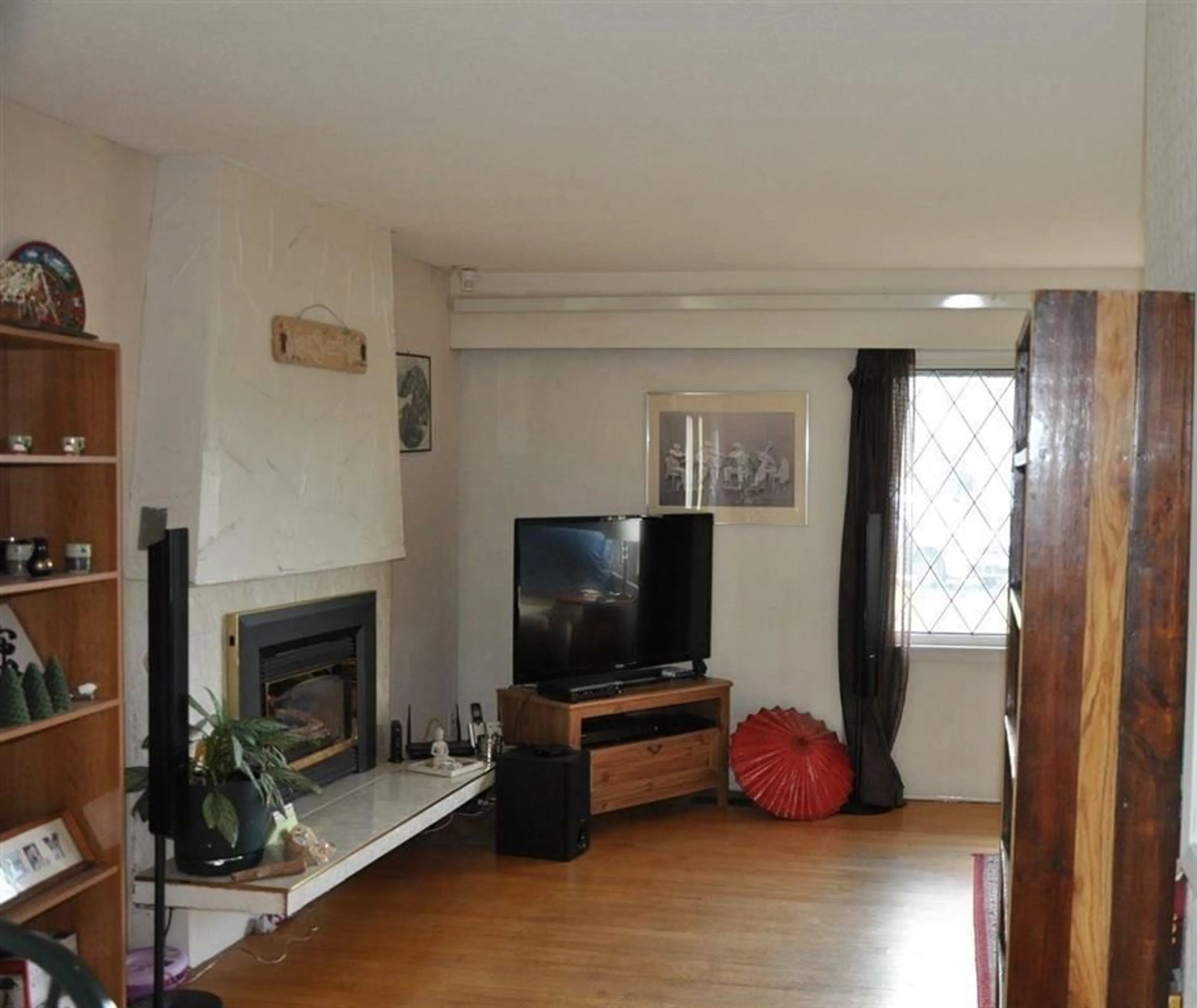 A pic of a room for 46011 RIVERSIDE DRIVE, Chilliwack British Columbia V2P3K7