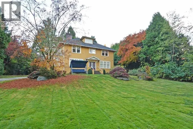 1350 15TH AVENUE, Vancouver 2