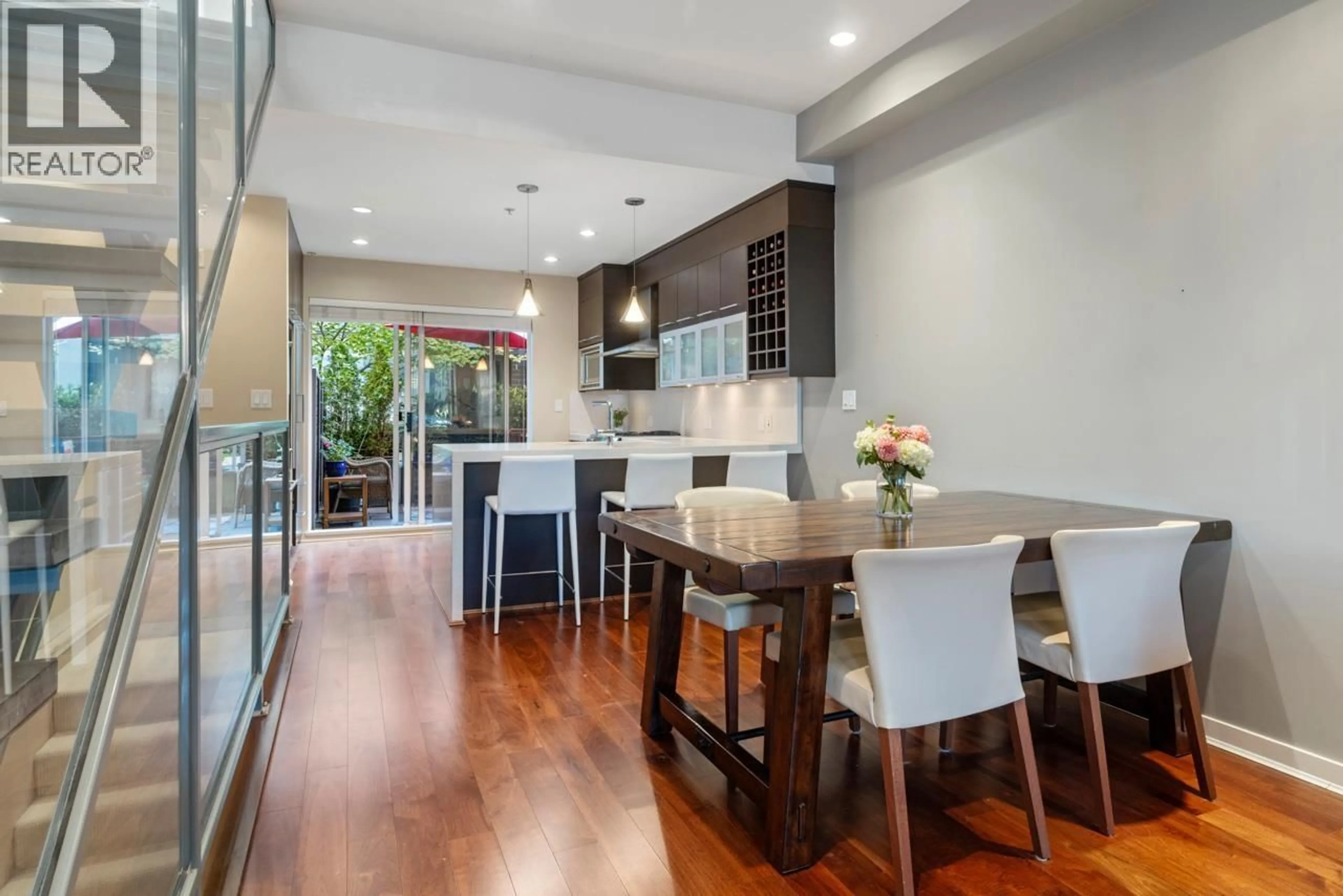 Unknown for 2168 8TH AVENUE, Vancouver British Columbia V6K2A4