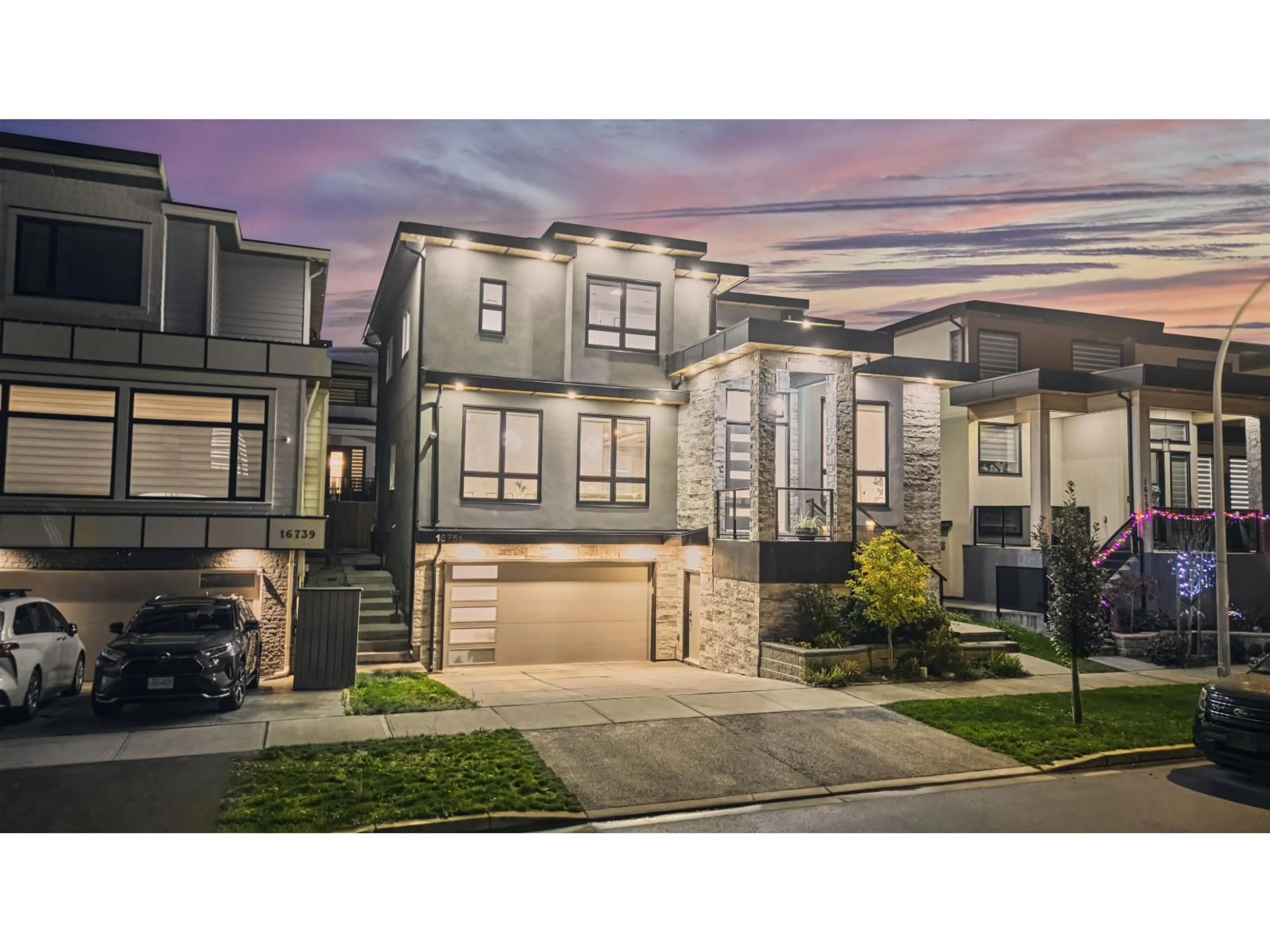 Home with vinyl exterior material, street for 16751 18B, Surrey British Columbia V3Z9X5