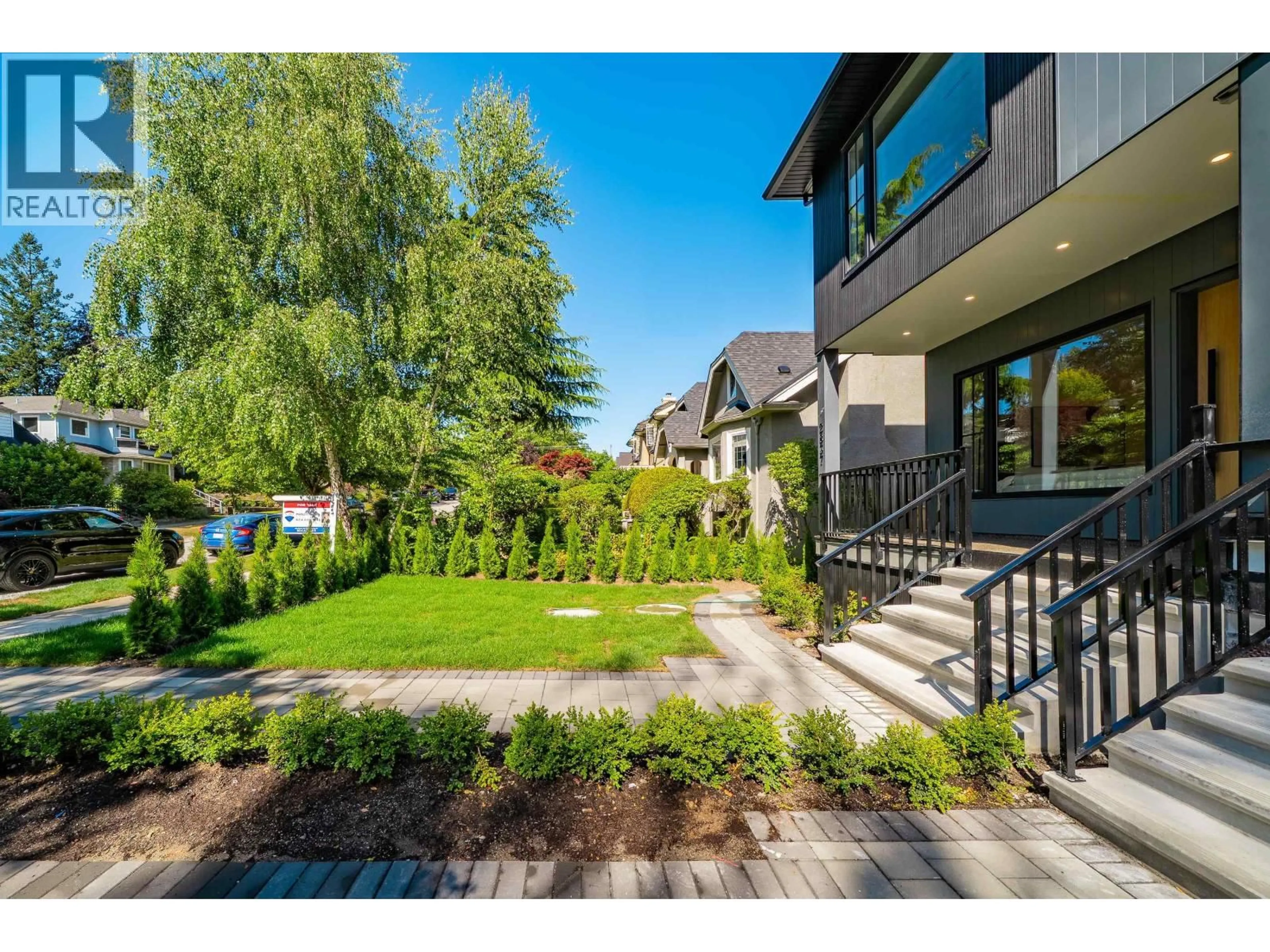 Patio, unknown for 2835 31ST AVENUE, Vancouver British Columbia V6L2A3