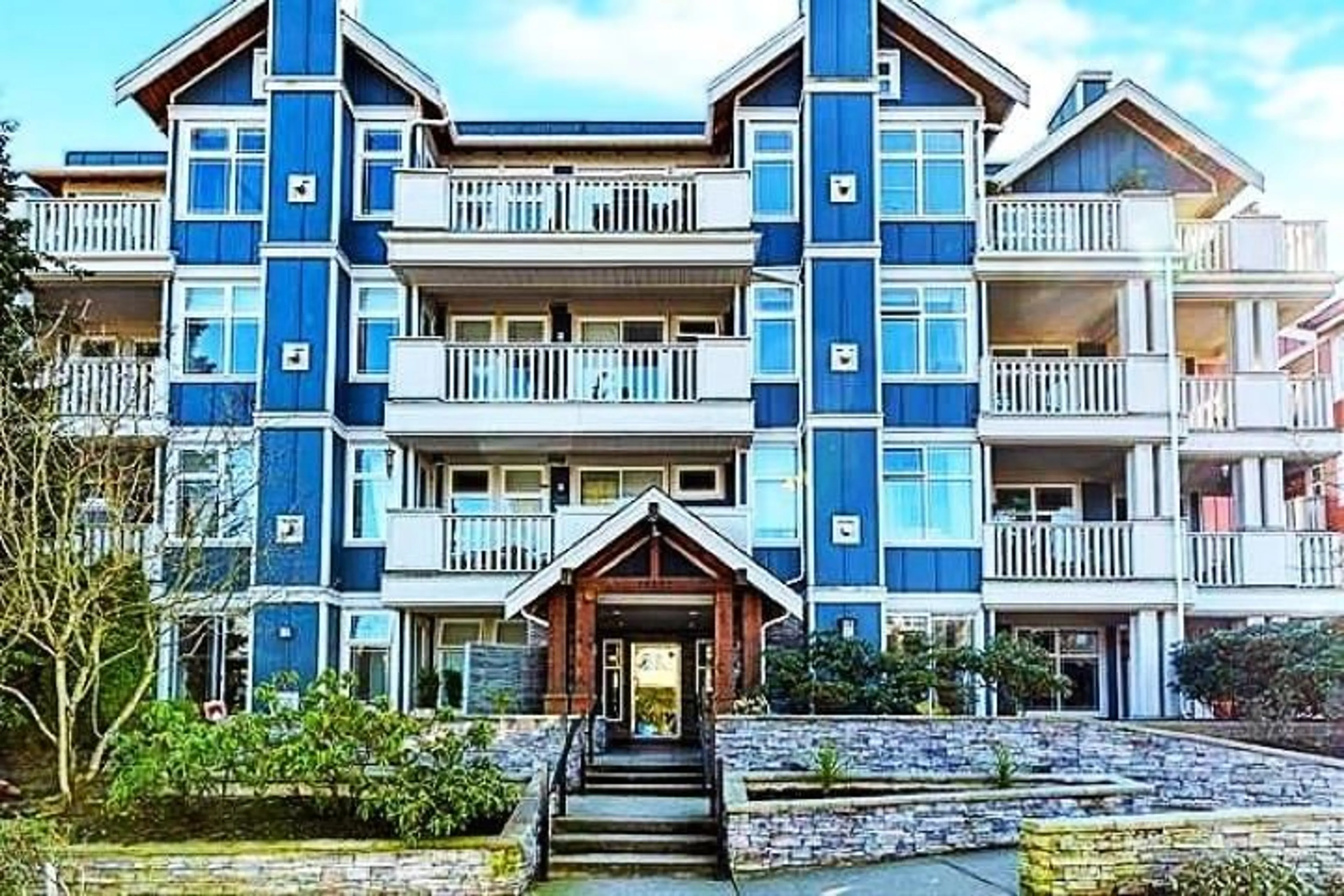 Unknown for 203 - 15392 16A, Surrey British Columbia V4A1S9