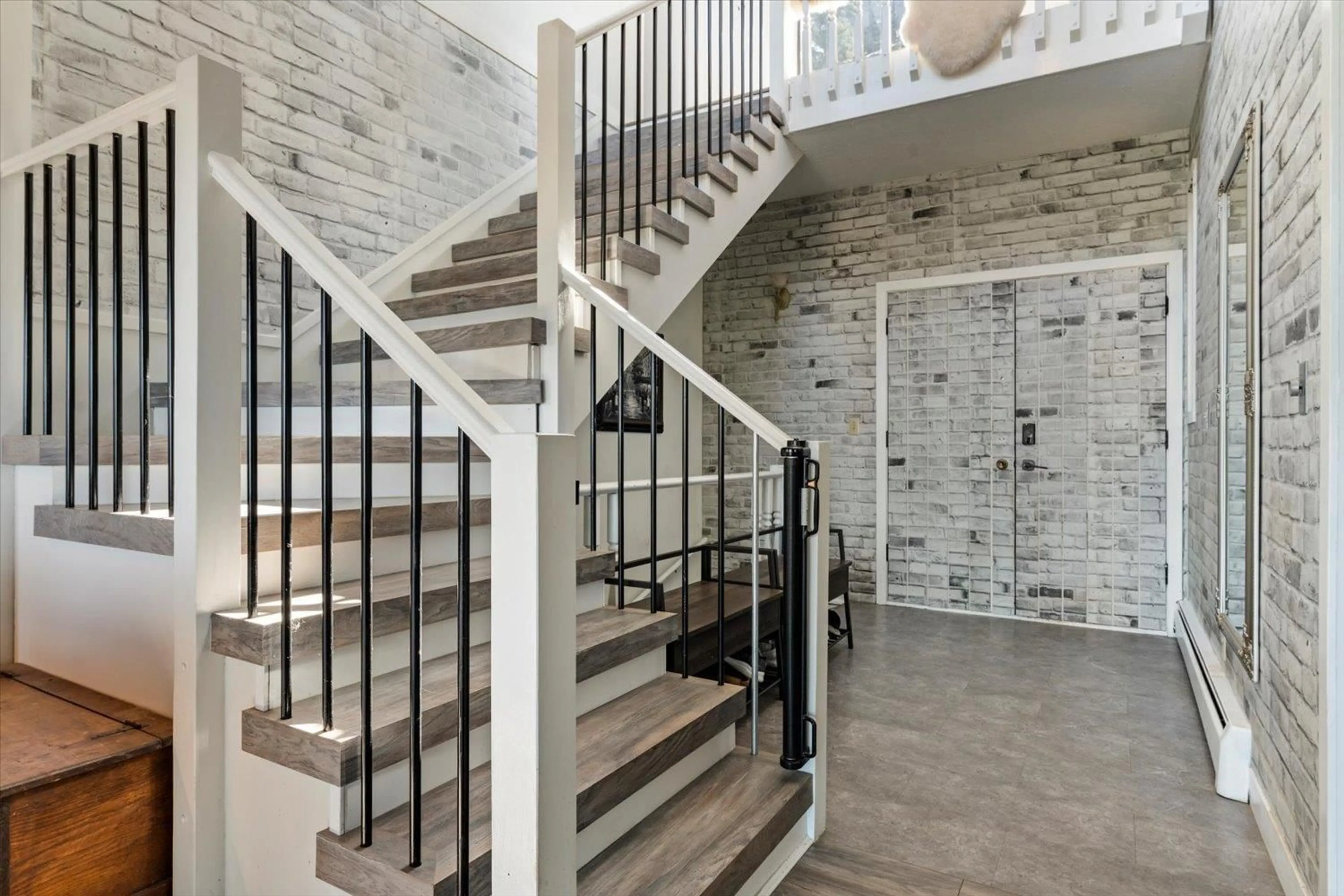 Stairs for 47750 ELK VIEW ROAD, Ryder Lake British Columbia V2R4S5