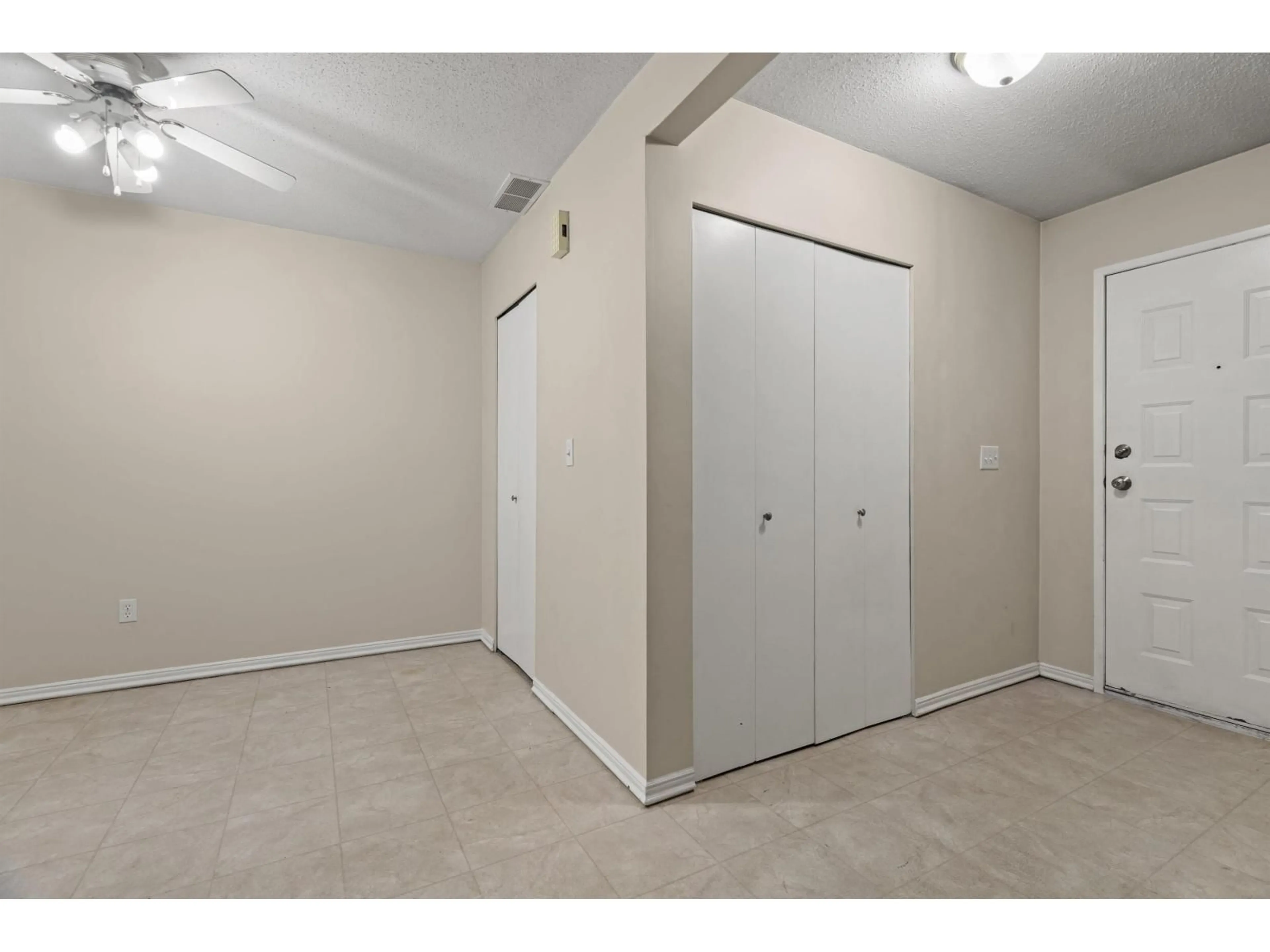 Storage room or clothes room or walk-in closet for 1012 - 34909 OLD YALE, Abbotsford British Columbia V3G2E7