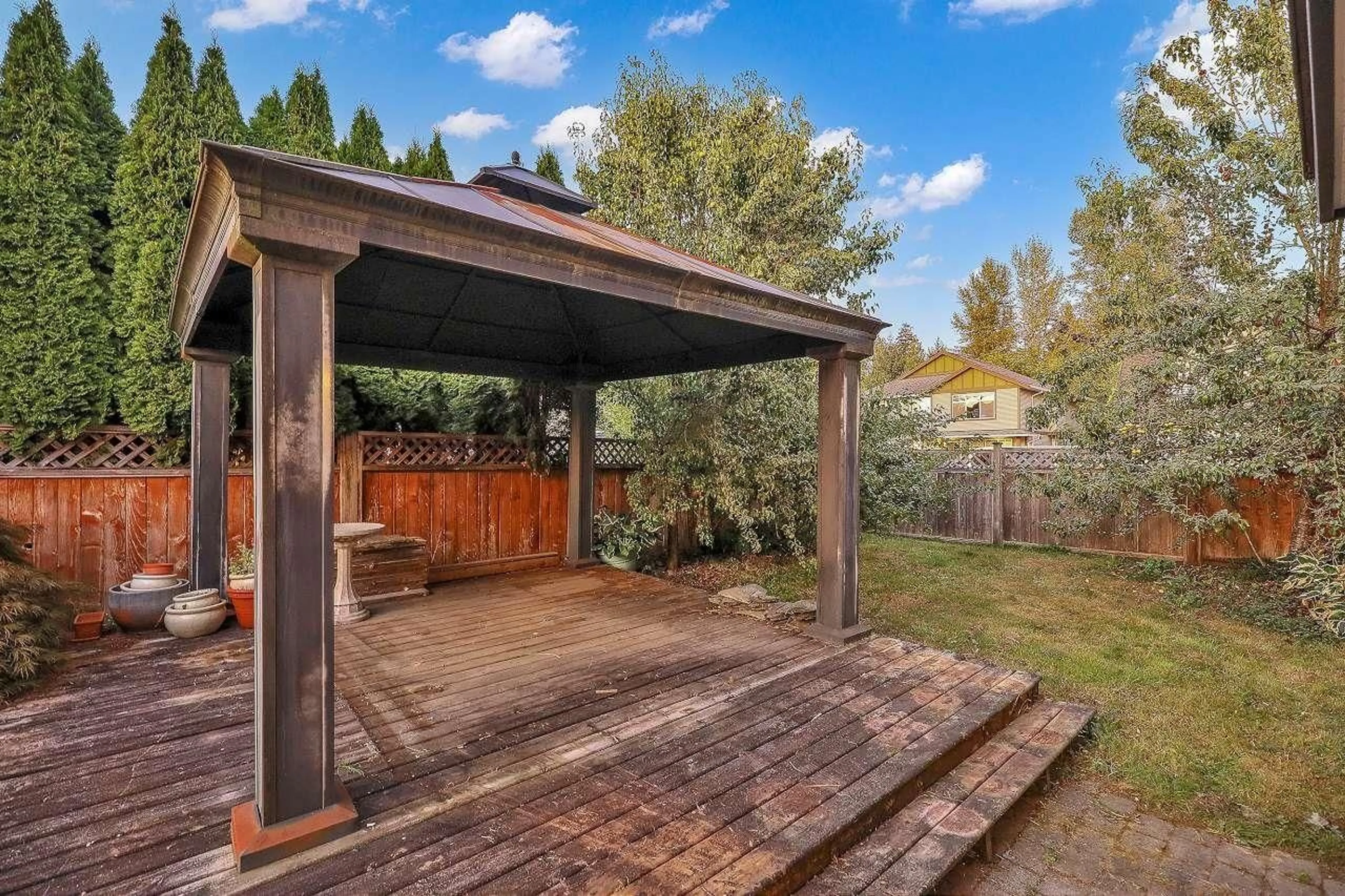 Patio, forest/trees view for 33081 PHELPS, Mission British Columbia V2V0A2