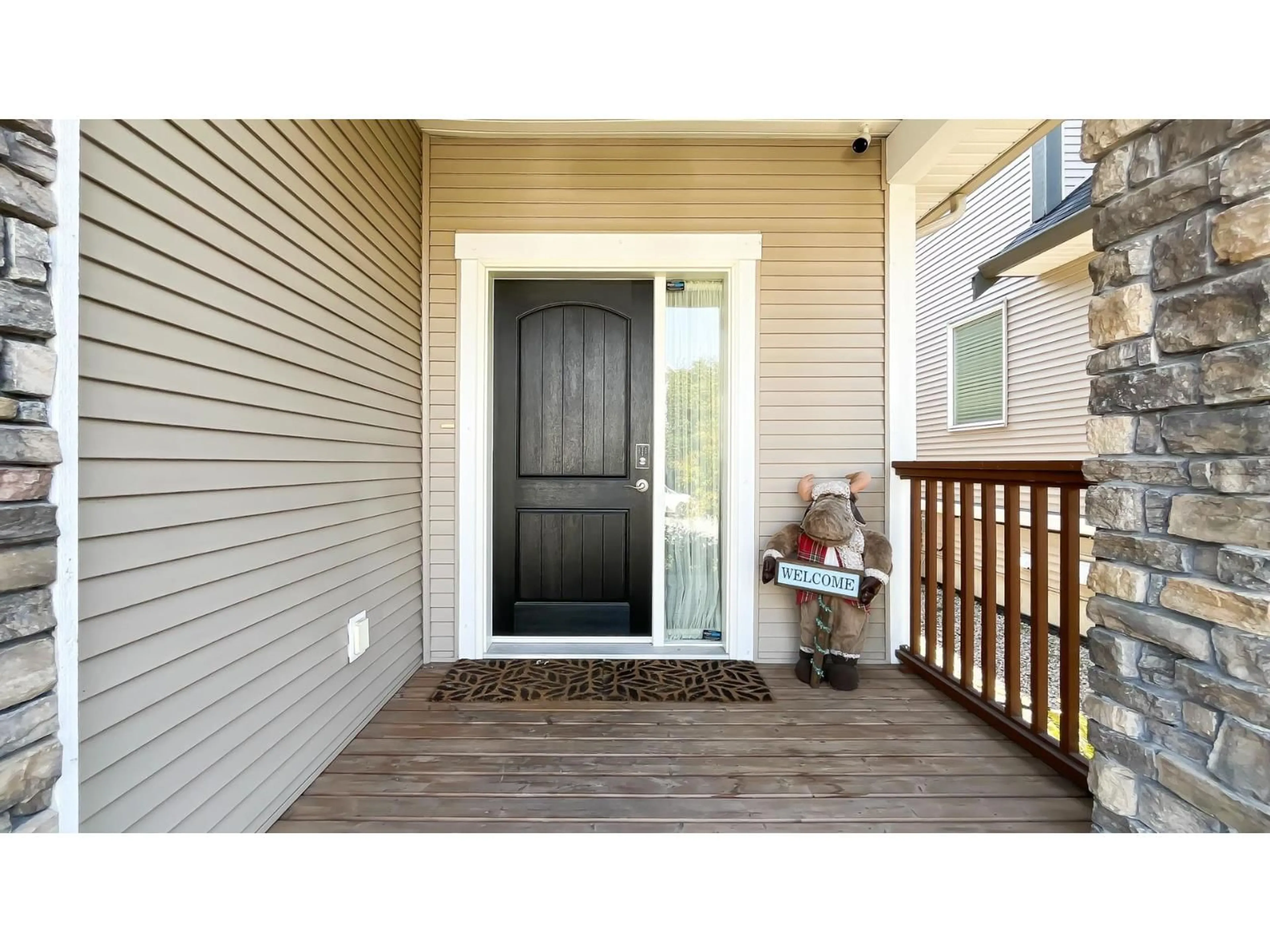 Indoor entryway for 21046 79A, Langley British Columbia V2Y0H6