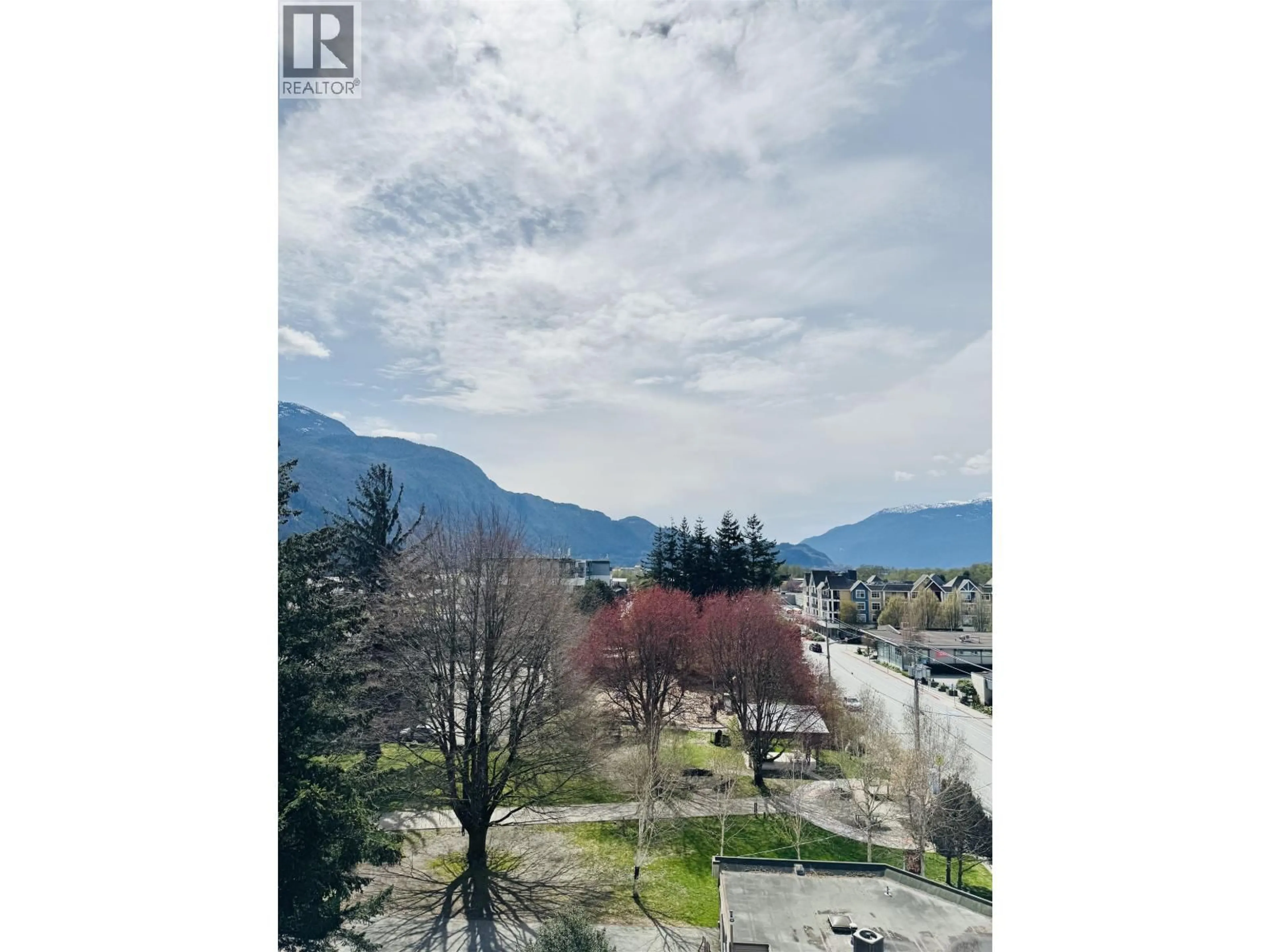 A pic from outside/outdoor area/front of a property/back of a property/a pic from drone, water/lake/river/ocean view for 602 - 37994 SECOND AVENUE, Squamish British Columbia V8B0C3