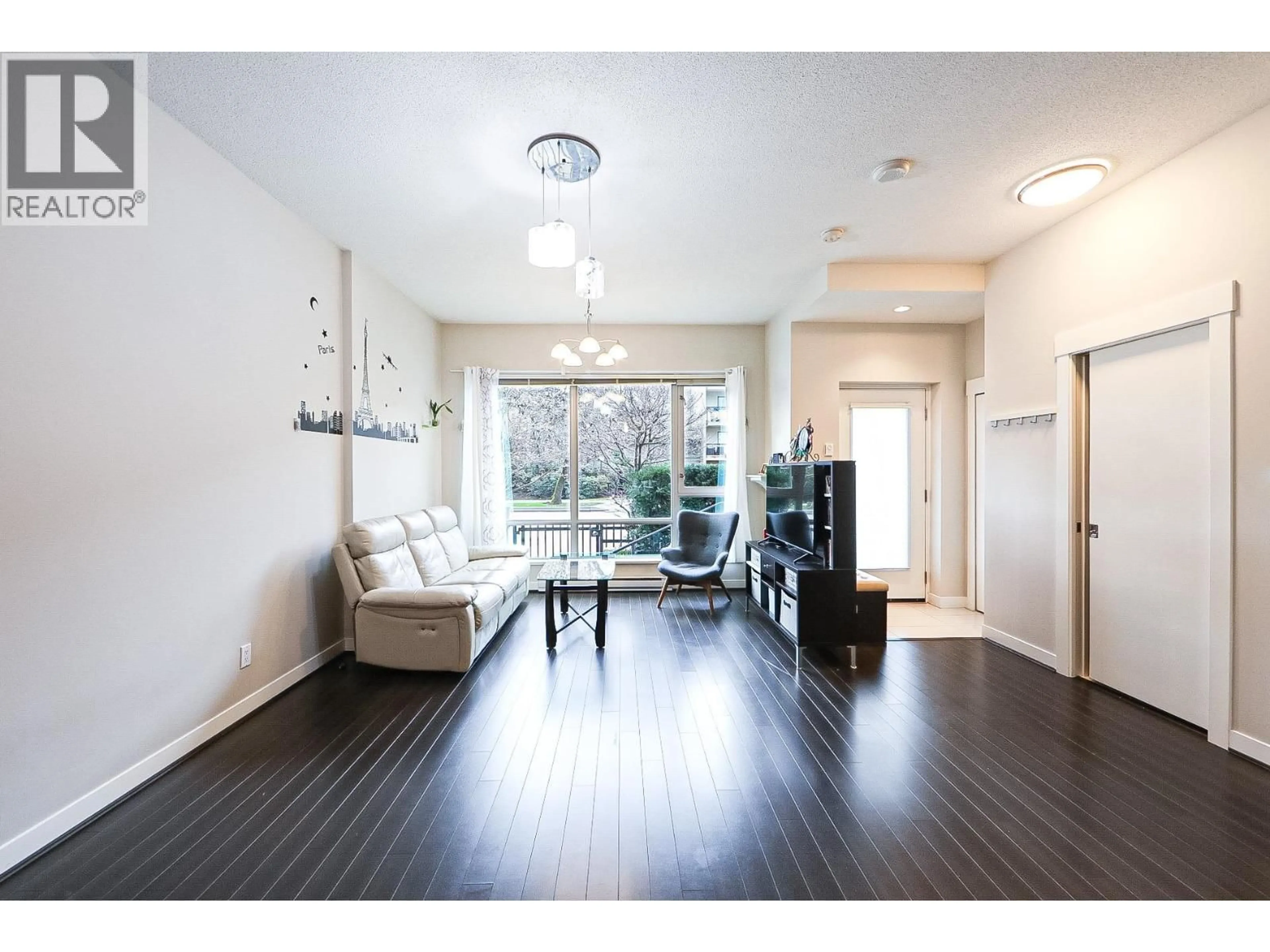 Indoor entryway for 3 - 6733 BUSWELL STREET, Richmond British Columbia V6Y0E3
