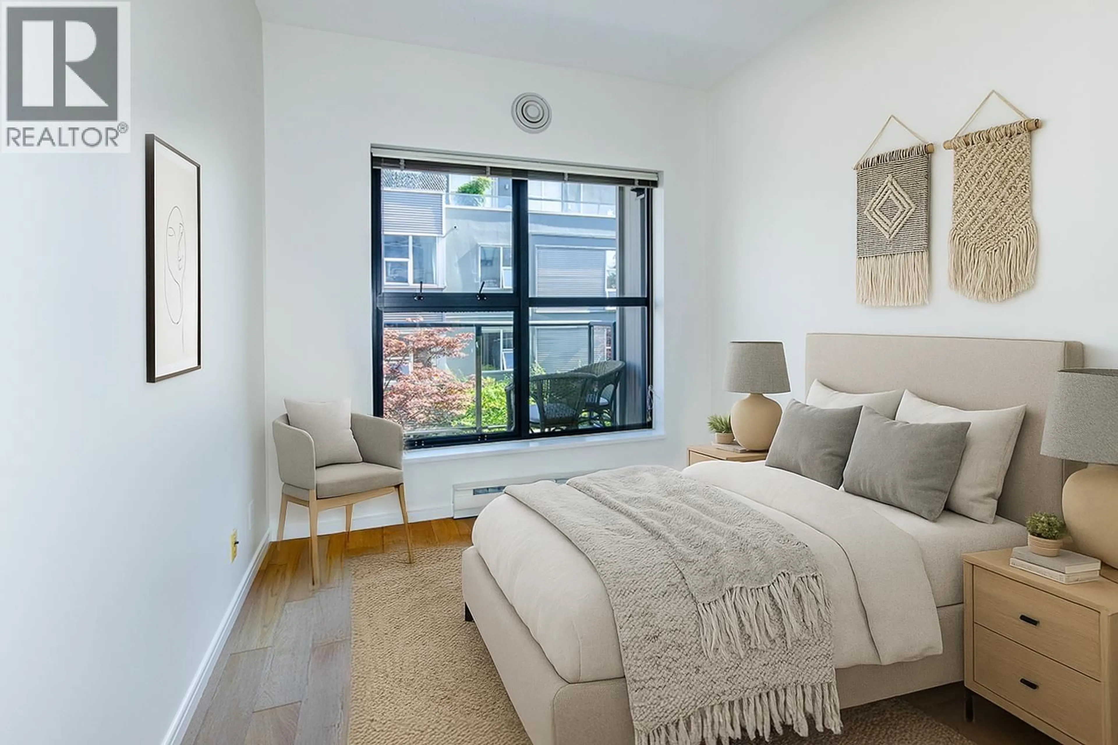 Bedroom with bed, unknown for 305 - 2688 VINE STREET, Vancouver British Columbia V6K4T6