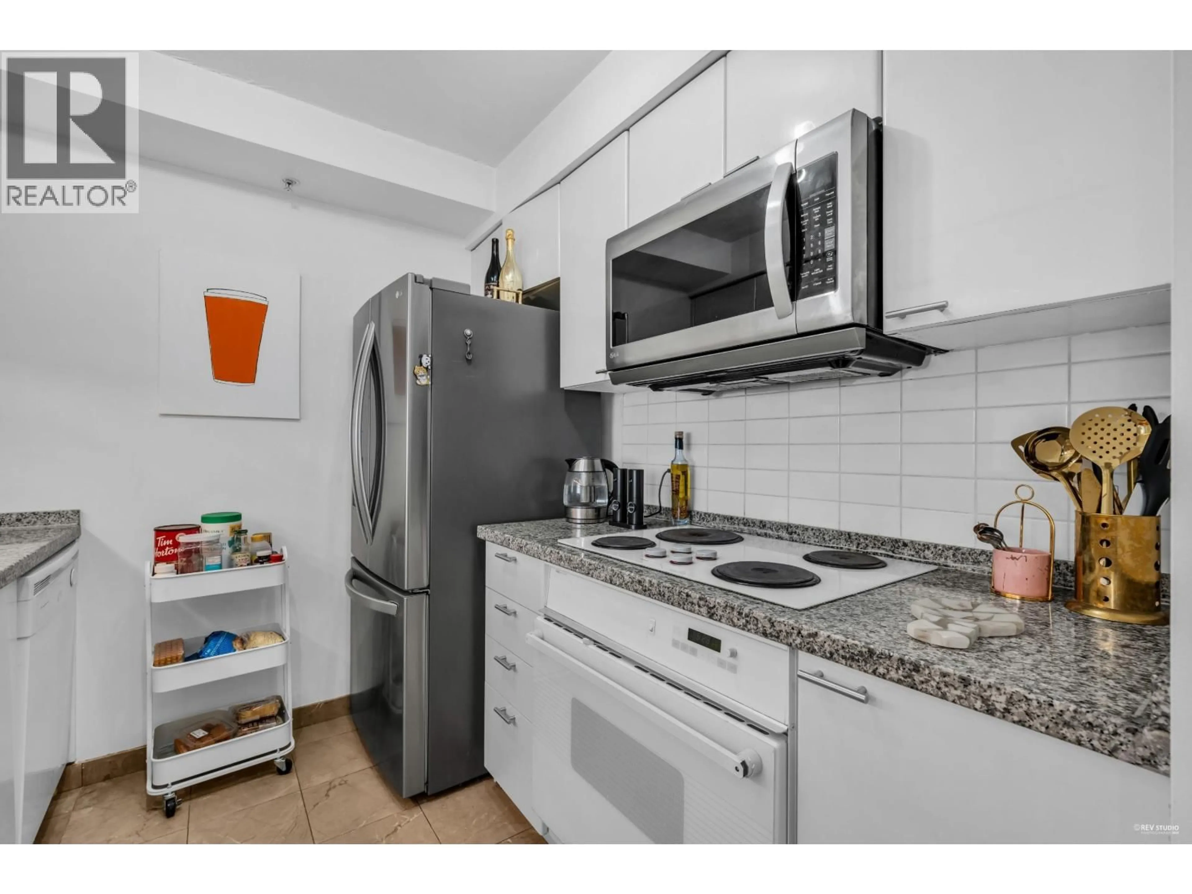 Standard kitchen, unknown for 1704 - 1288 ALBERNI STREET, Vancouver British Columbia V6E4N5
