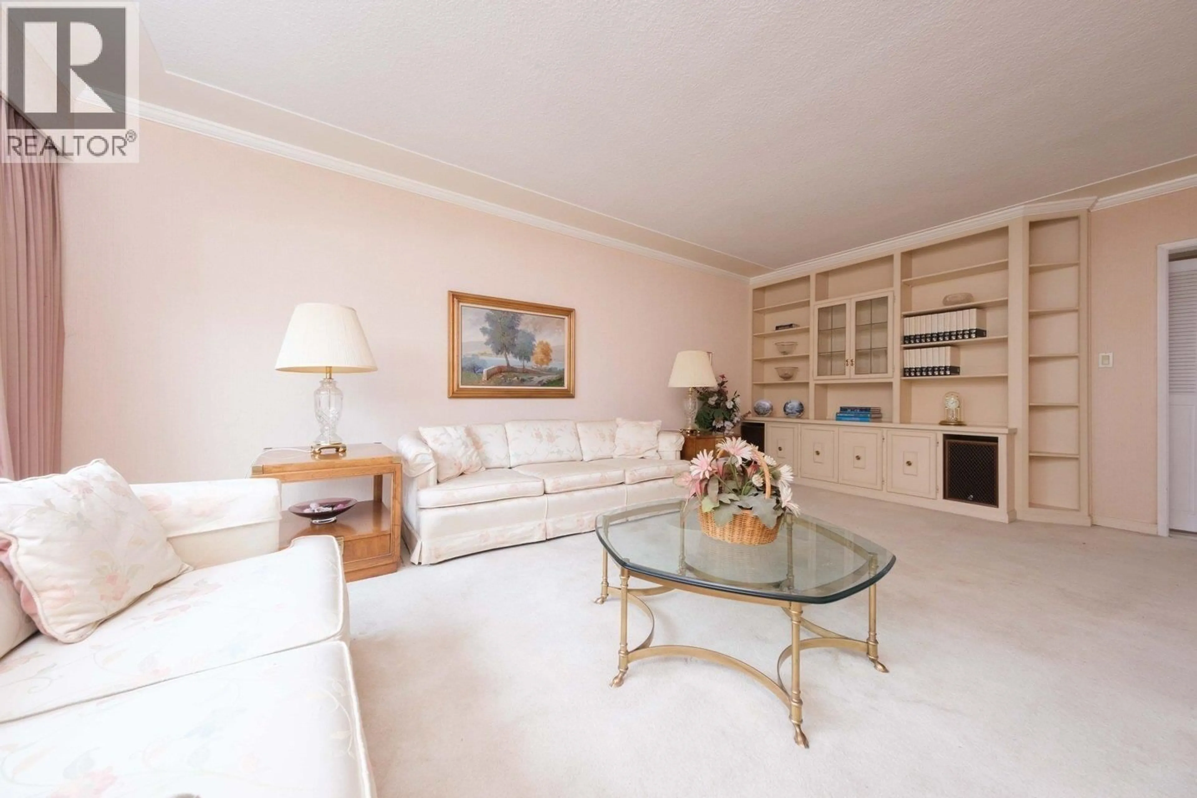 Living room with furniture, unknown for 775 ESMOND AVENUE, Burnaby British Columbia V5C4K4