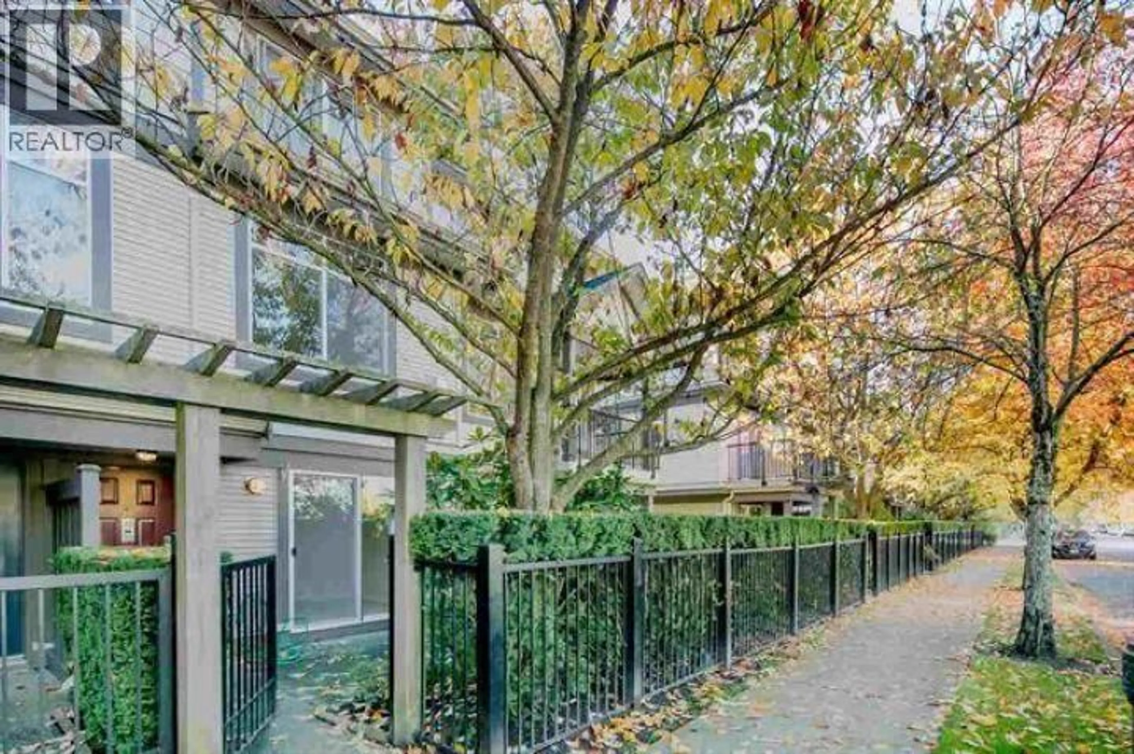 Patio, street for 14 - 6300 ALDER STREET, Richmond British Columbia V6Y4G5