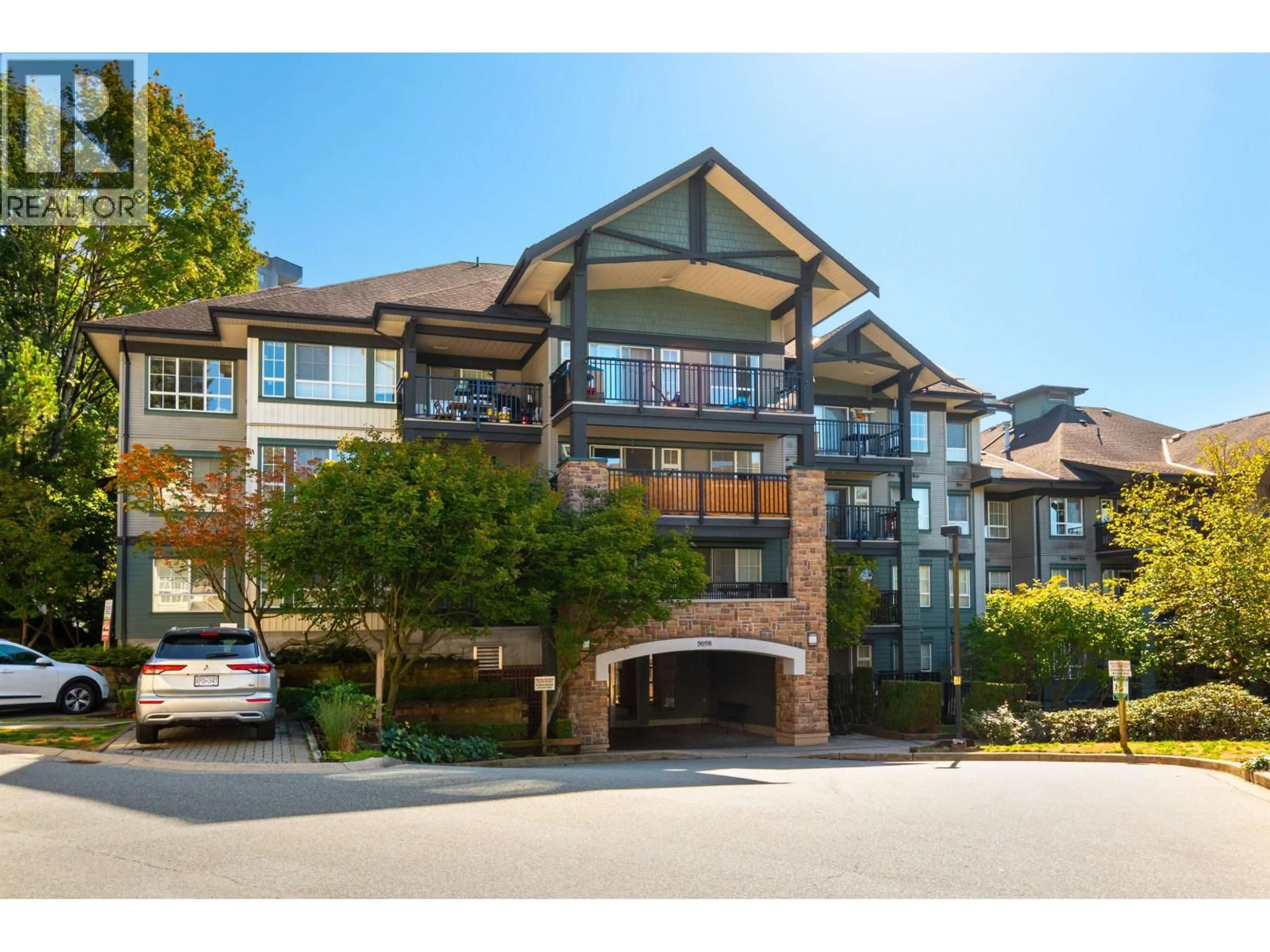 Unknown for 213 - 9098 HALSTON COURT, Burnaby British Columbia V3N0A6