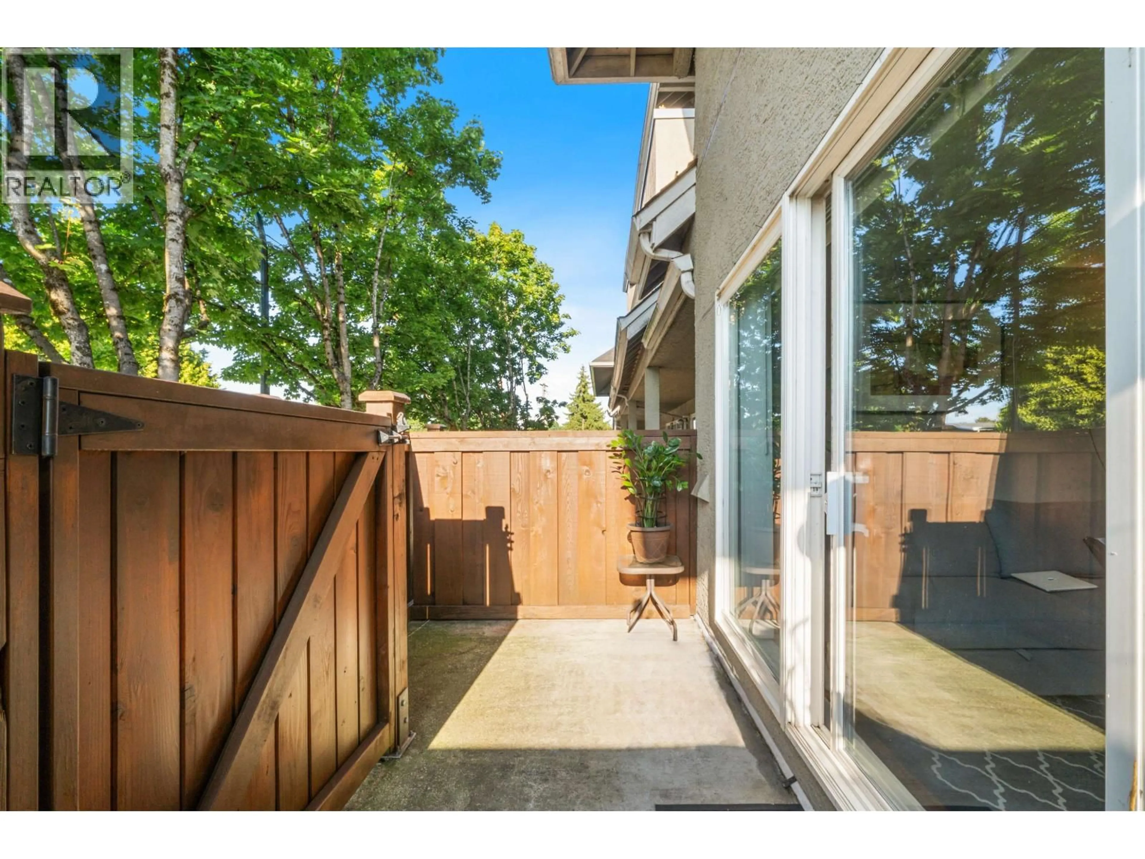Patio, street for 102 - 1570 PRAIRIE AVENUE, Port Coquitlam British Columbia V3B1T4