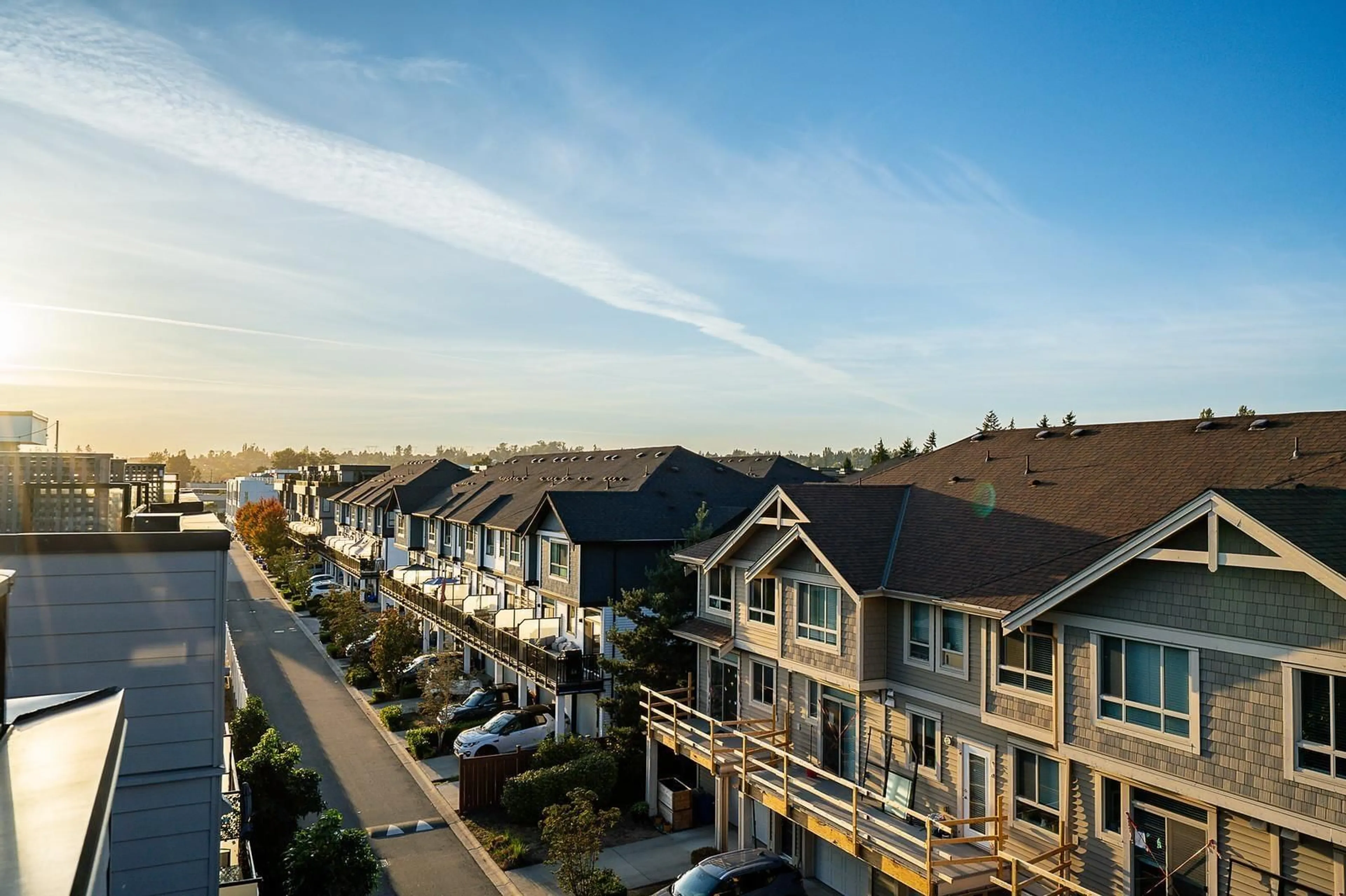 A pic from outside/outdoor area/front of a property/back of a property/a pic from drone, mountain view for 22 - 19749 55, Langley British Columbia V3A0M2