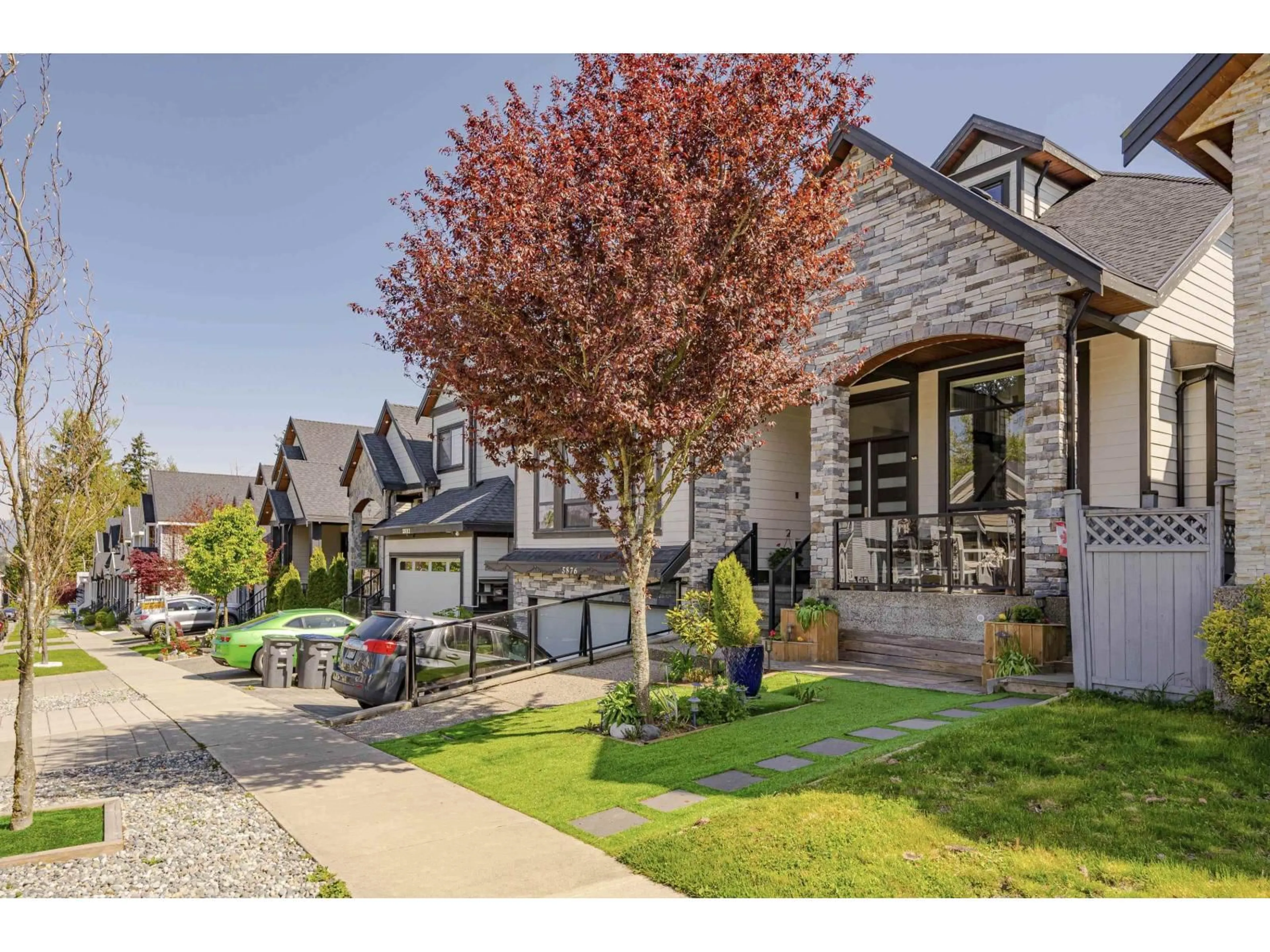 Home with brick exterior material, street for 5876 139A, Surrey British Columbia V3X0G7
