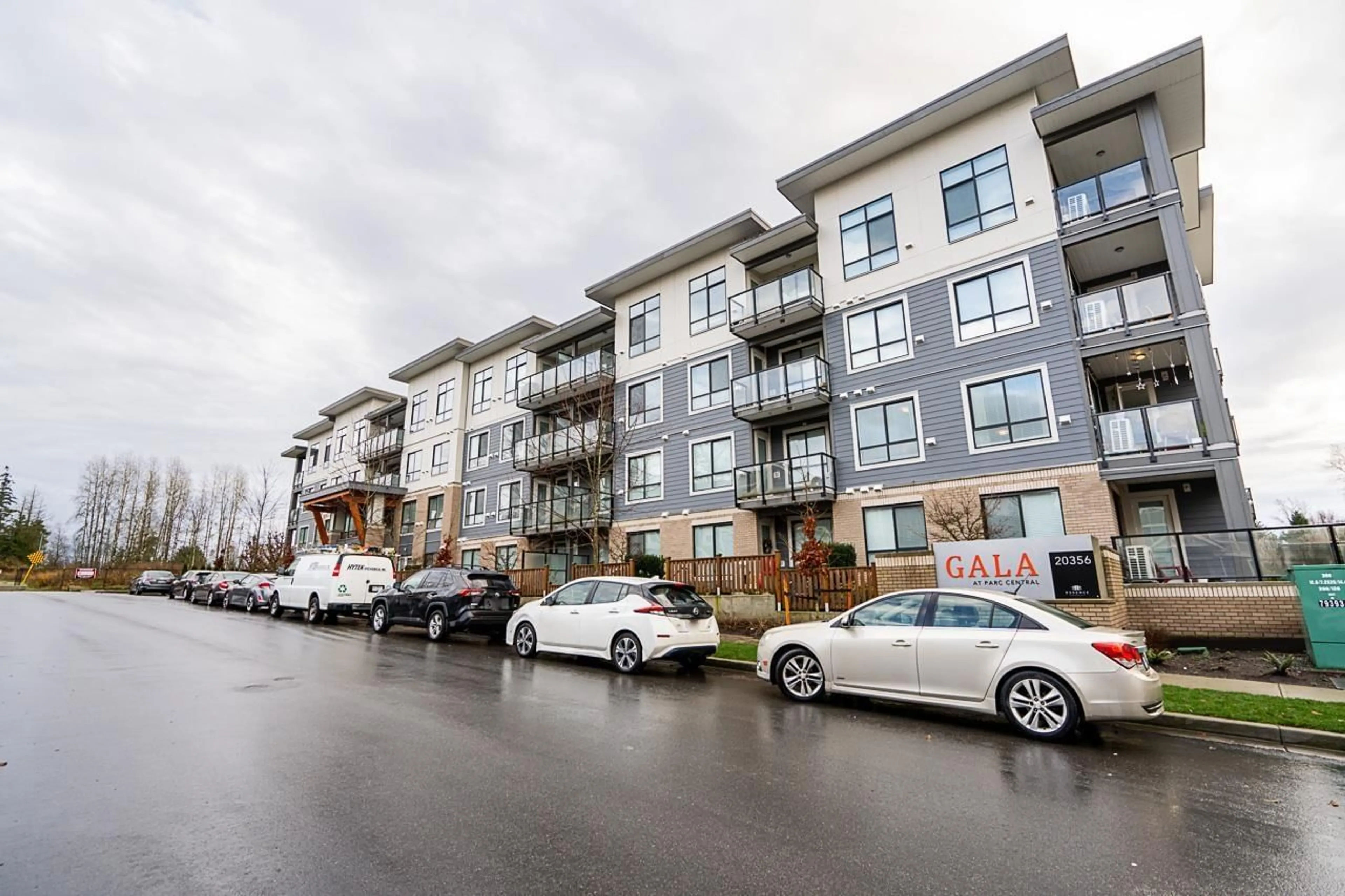 Unknown for 210 - 20356 72B, Langley British Columbia V2Y4J9