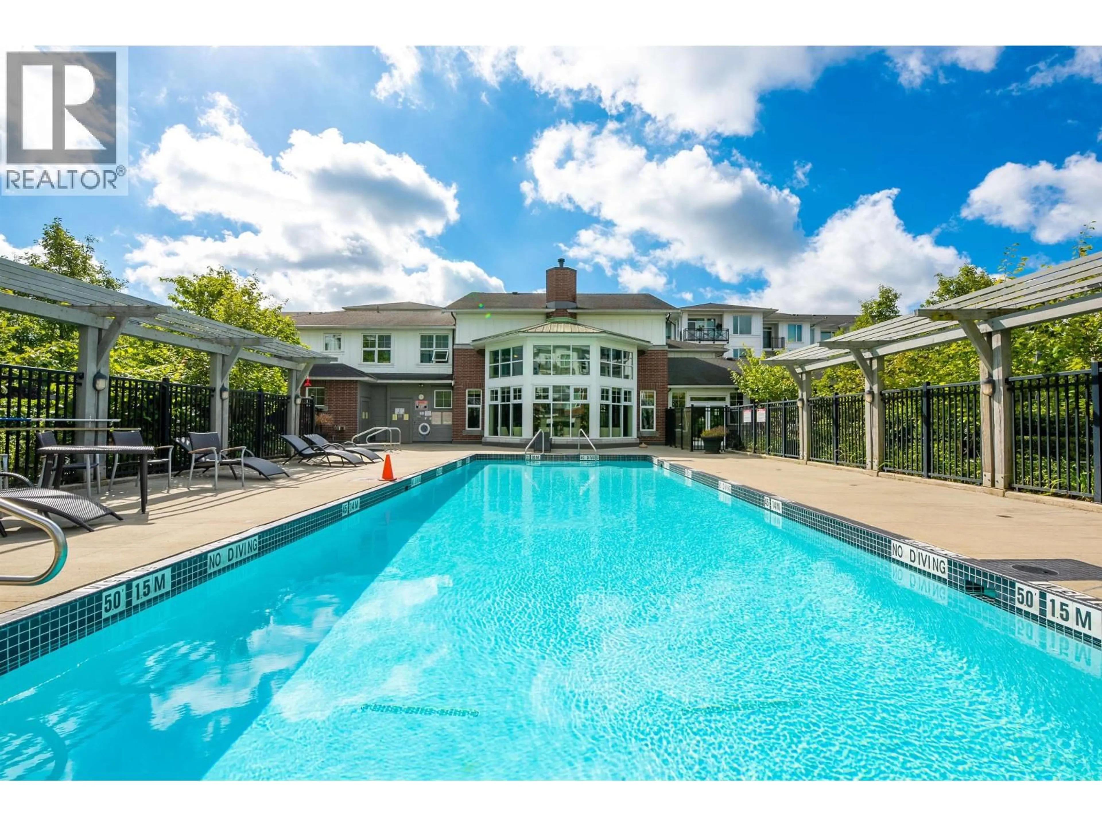 Pool for 132 - 9399 ODLIN ROAD, Richmond British Columbia V6X0J6