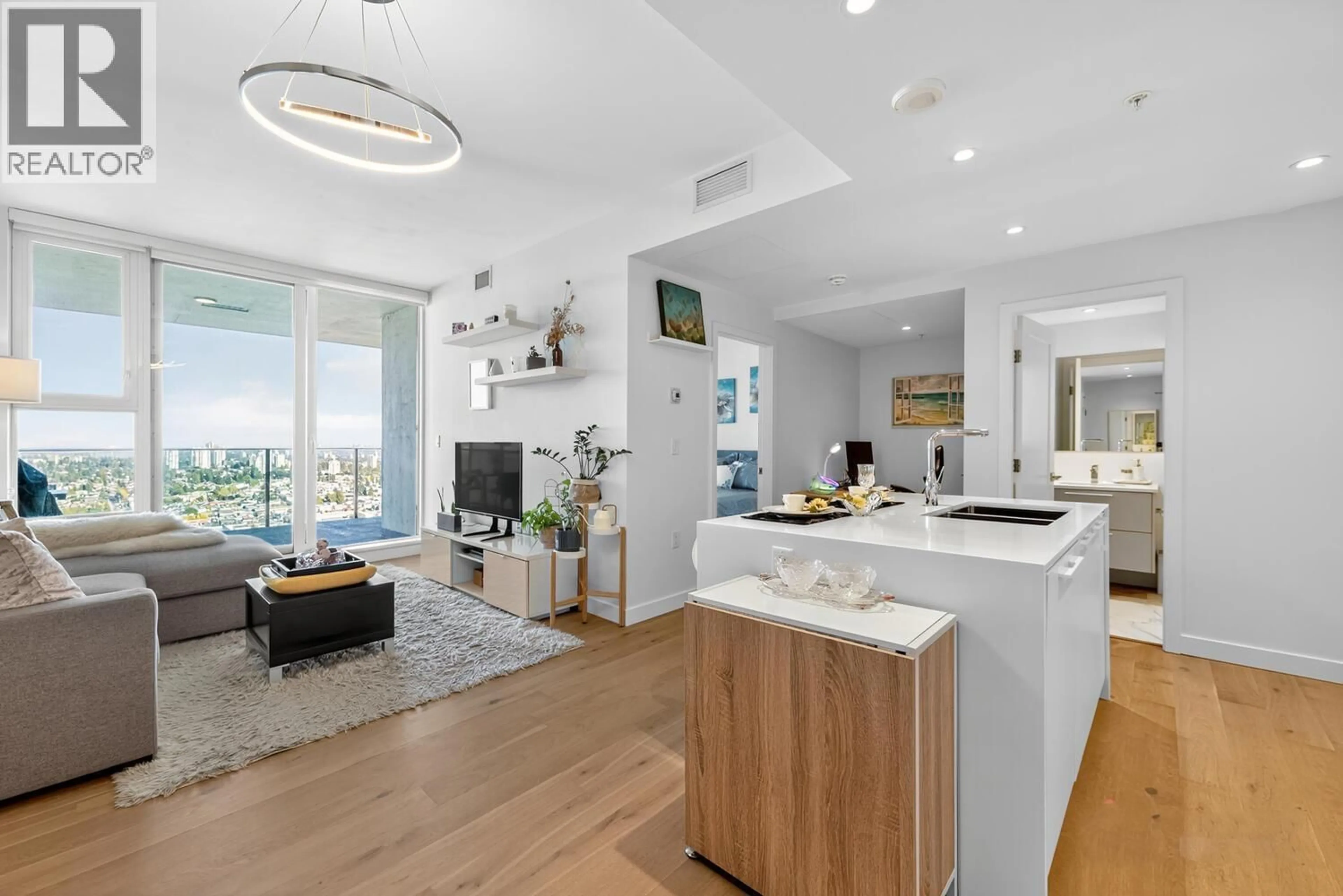 Open concept kitchen, unknown for 3604 - 6699 DUNBLANE AVENUE, Burnaby British Columbia V5H0J8