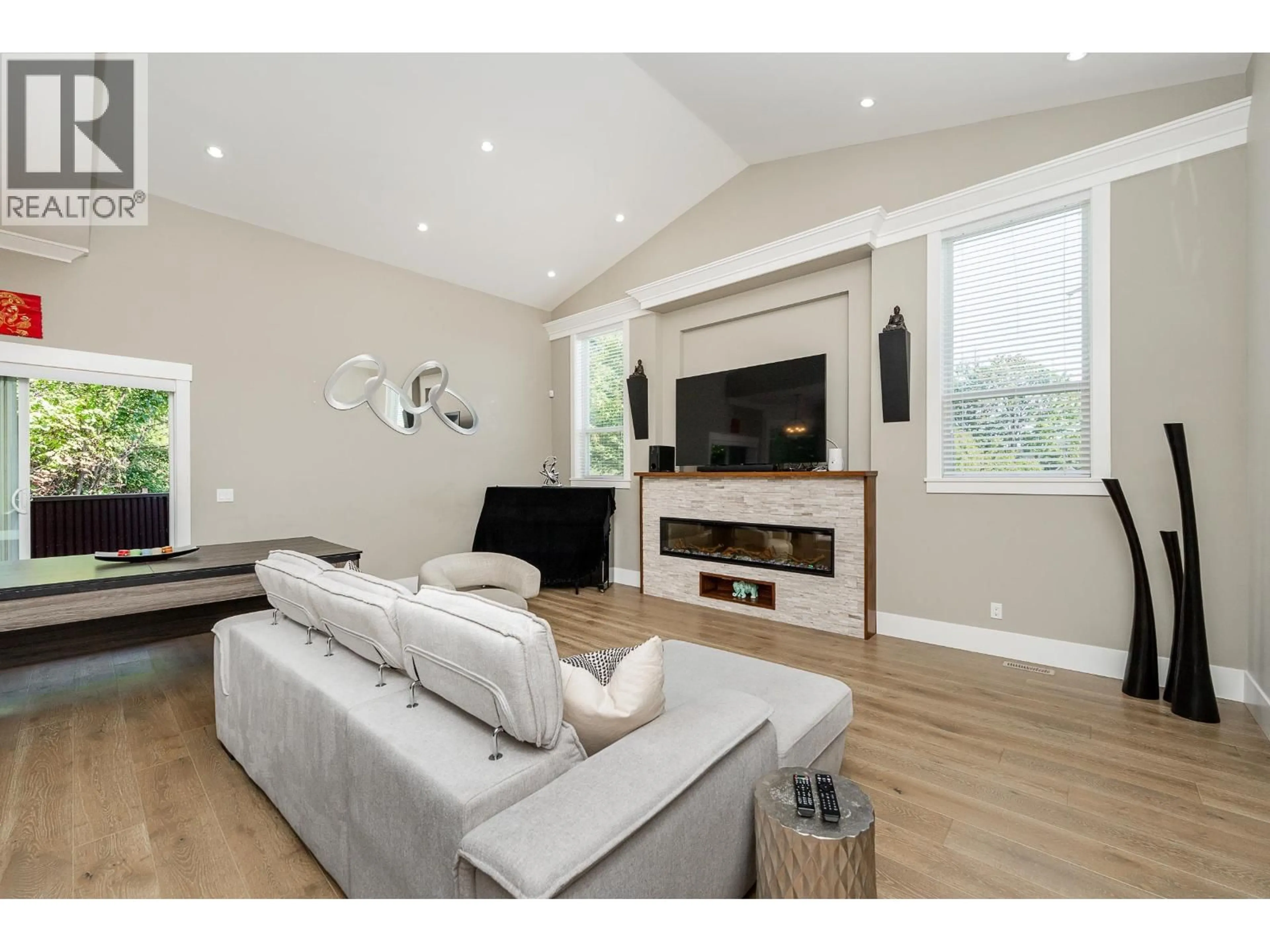 Living room with furniture, wood/laminate floor for 1238 ROCKLIN STREET, Coquitlam British Columbia V3B2W7