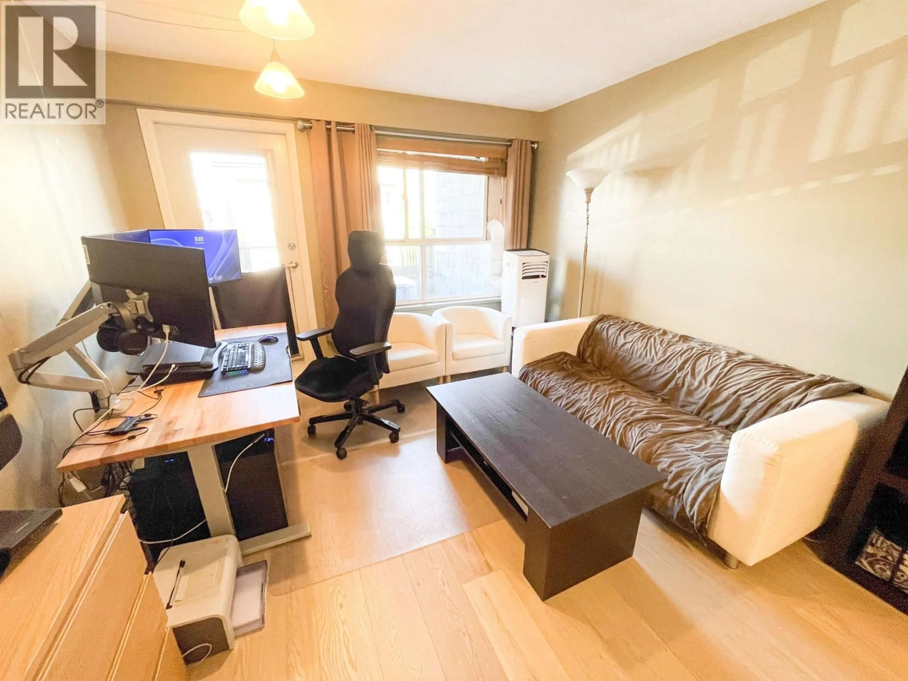 A pic of a room for 219 - 2680 4TH AVENUE, Vancouver British Columbia V6K4S3