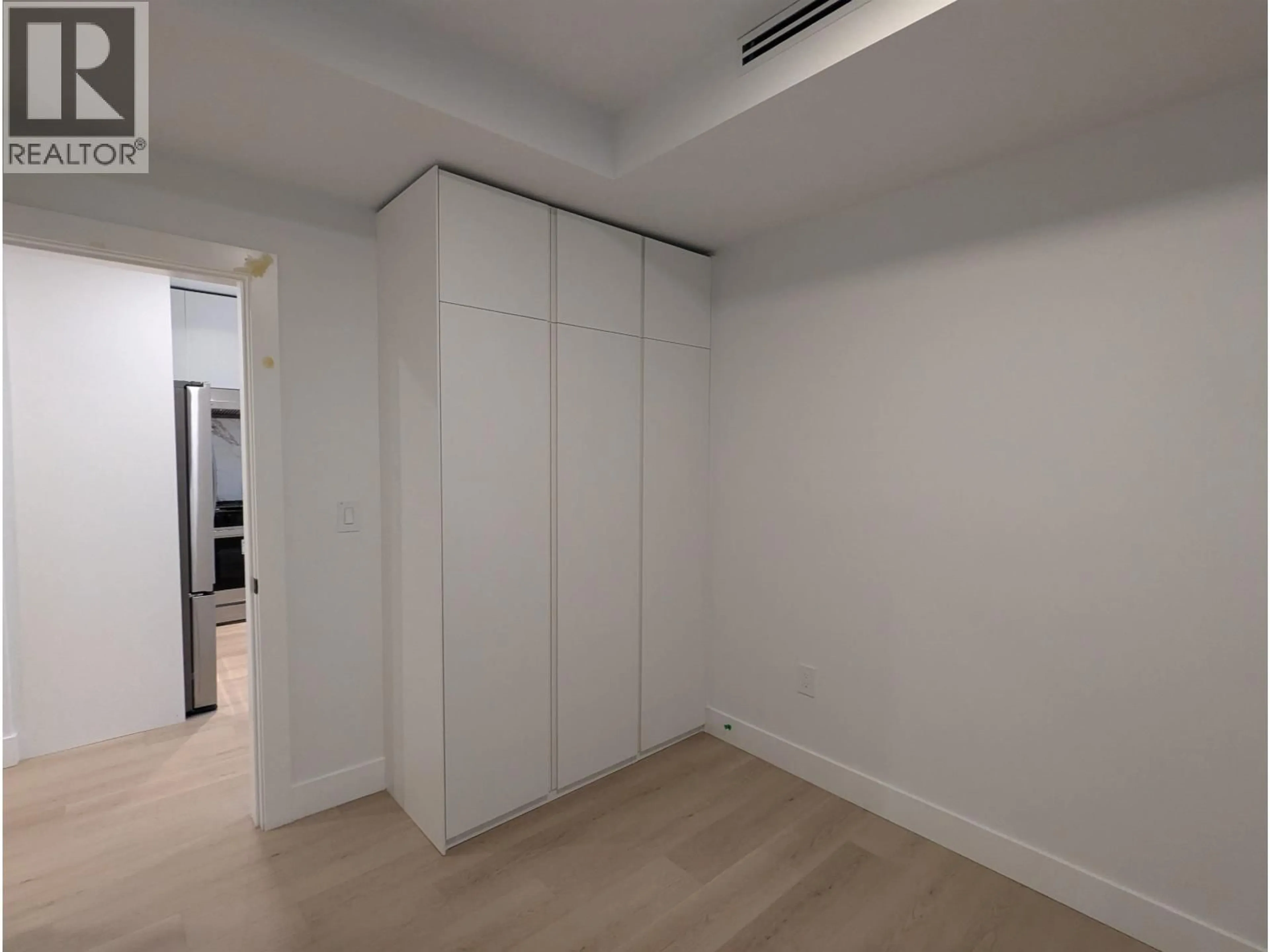 A pic of a room for 2 - 262 65TH AVENUE, Vancouver British Columbia V5X2P4