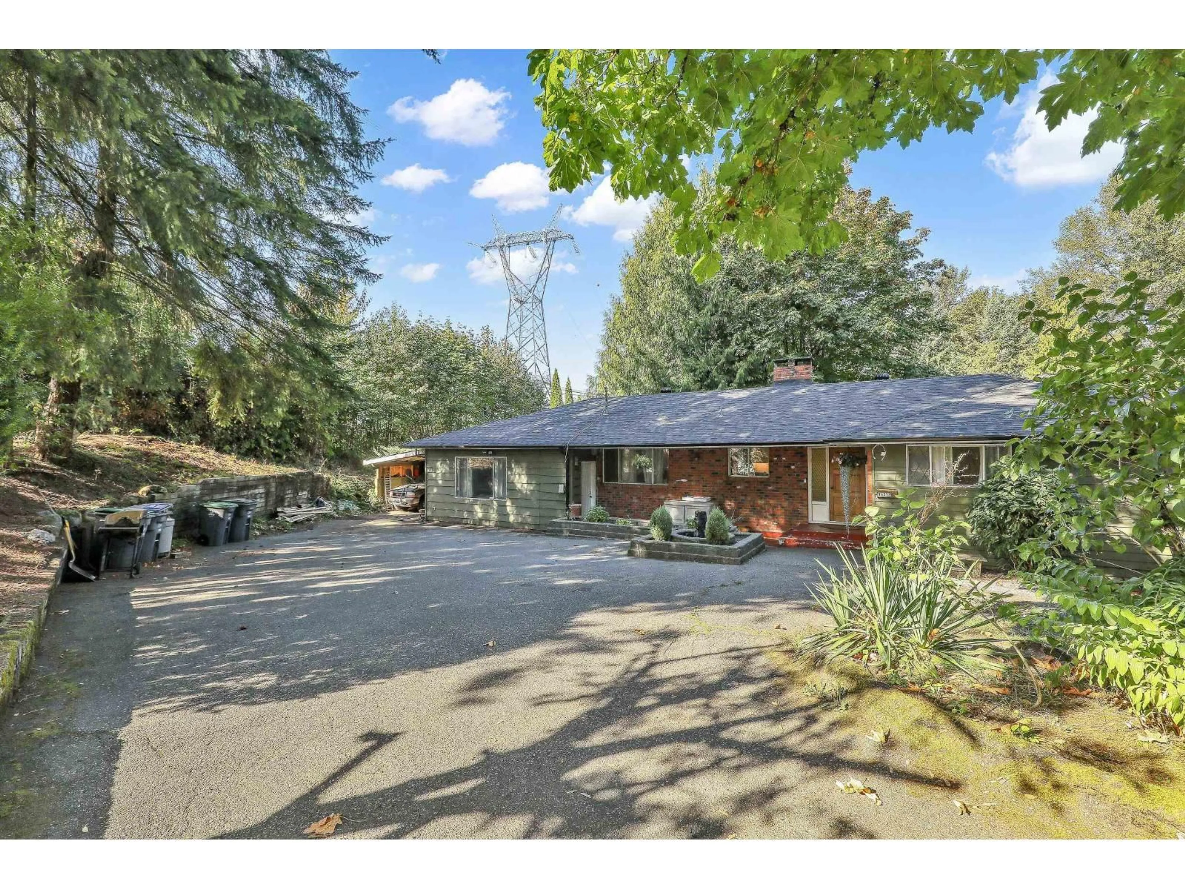 A pic from outside/outdoor area/front of a property/back of a property/a pic from drone, unknown for 14373 115 AVENUE, Surrey British Columbia V3R2P9