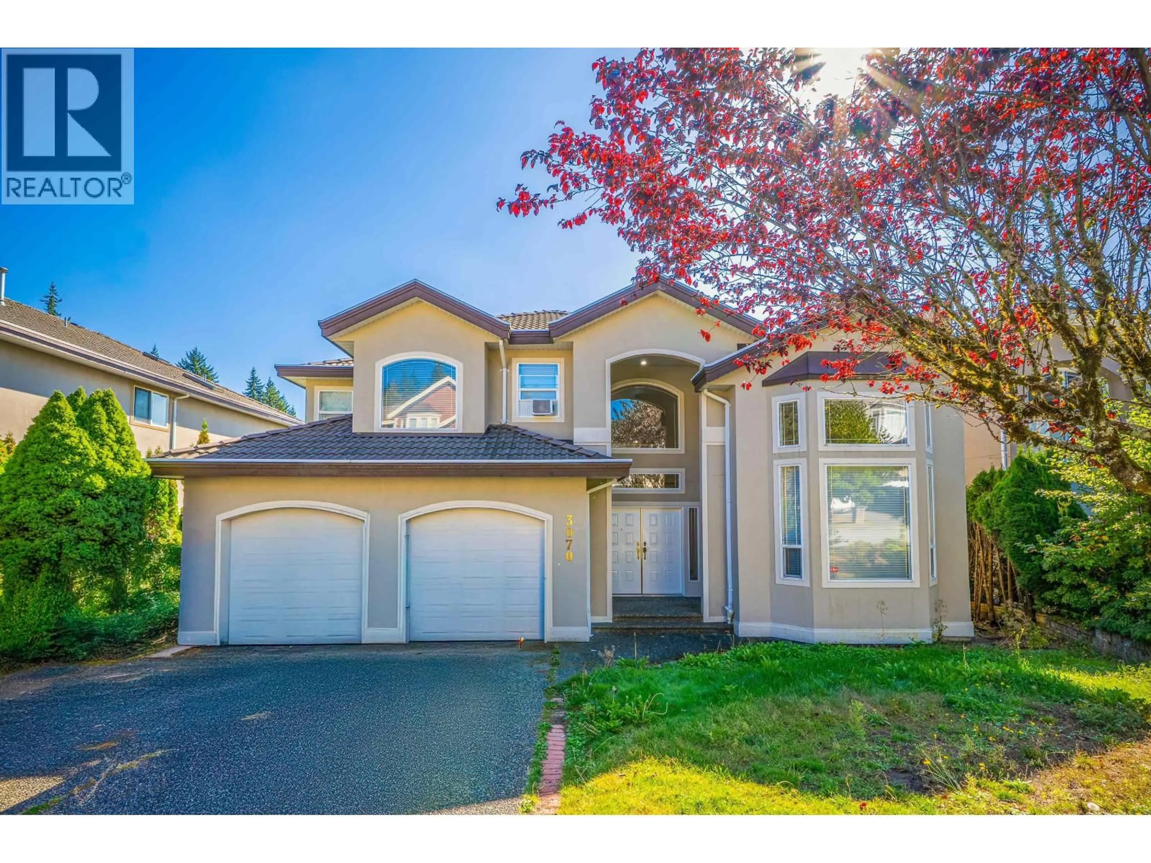 Home with vinyl exterior material, street for 3070 TIMBER COURT, Coquitlam British Columbia V3E2Y8