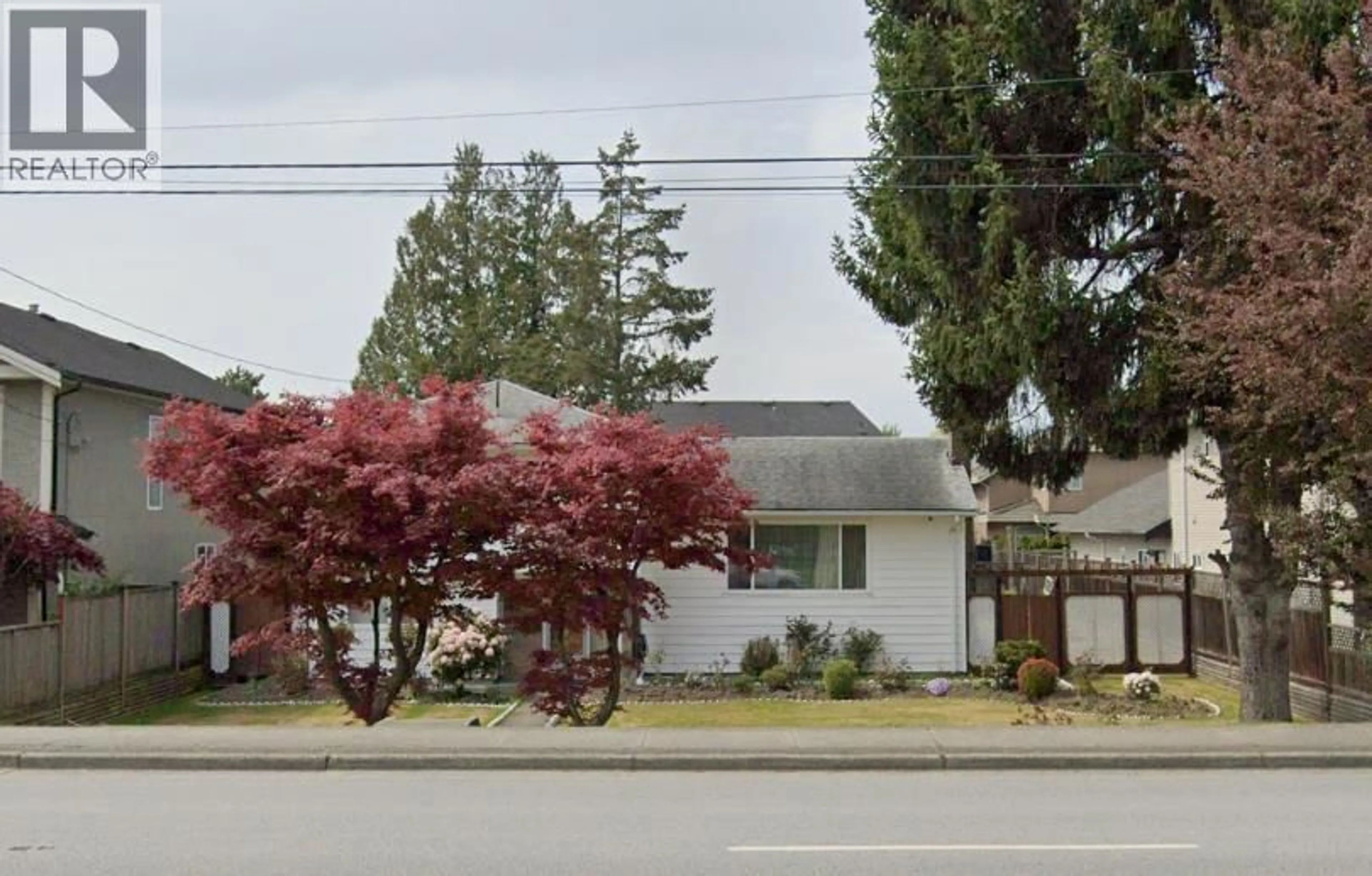 Home with vinyl exterior material, street for 9211 NO. 1 ROAD, Richmond British Columbia V7E1R6