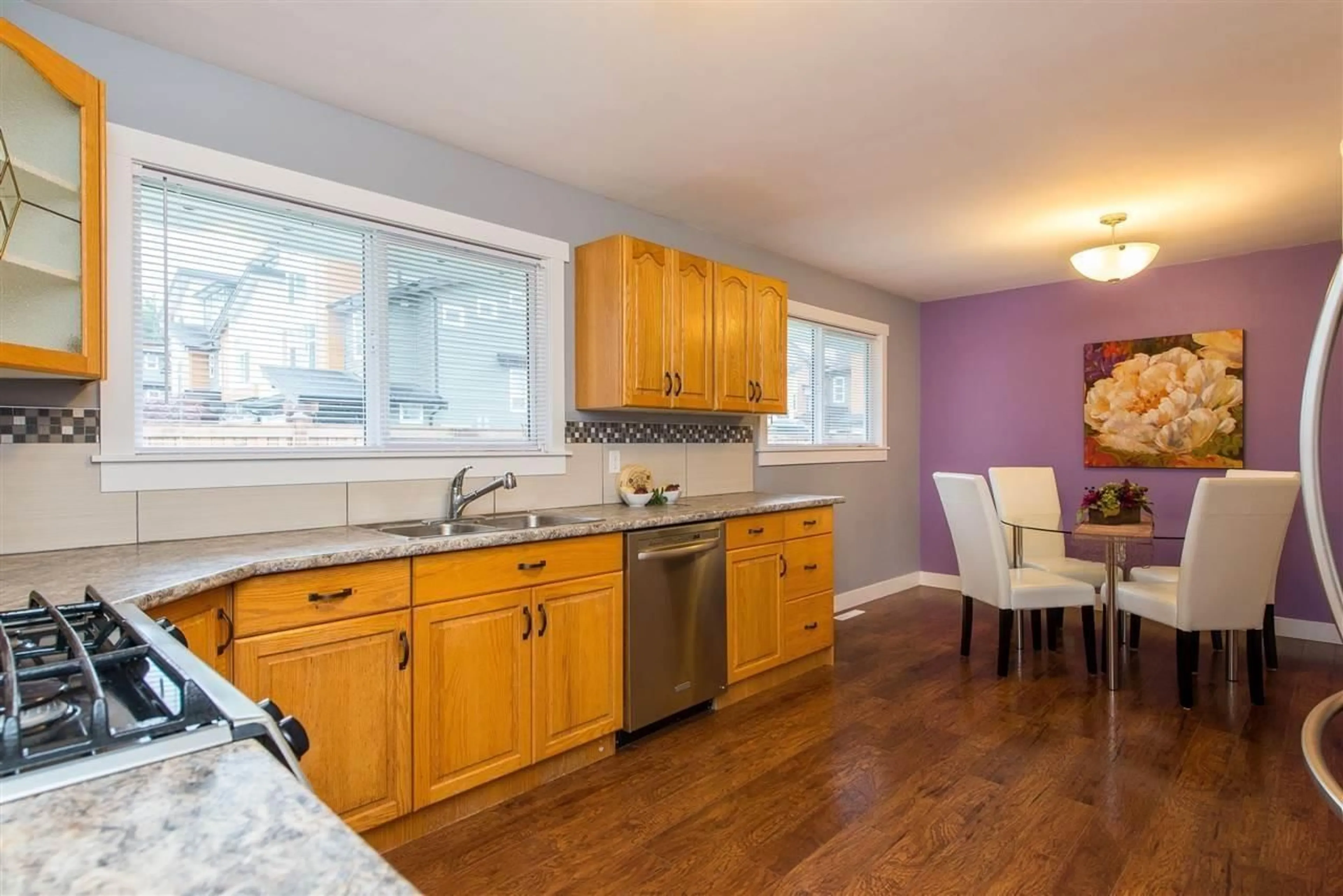 Open concept kitchen, wood/laminate floor for 46598 MACKEN AVENUE, Chilliwack British Columbia V2P3B6