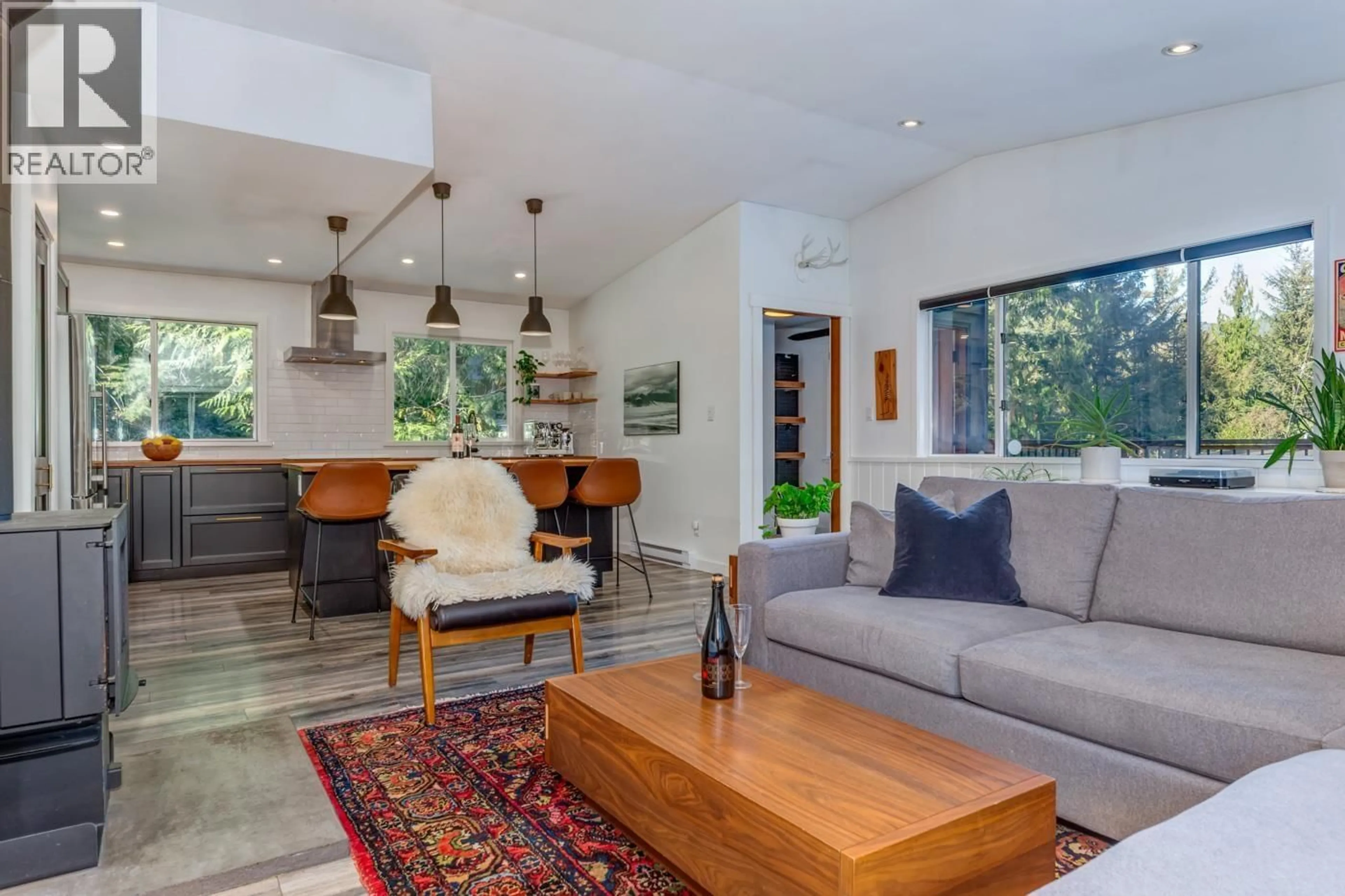 Living room with furniture, unknown for 8216 VALLEY DRIVE, Whistler British Columbia V8E0G1