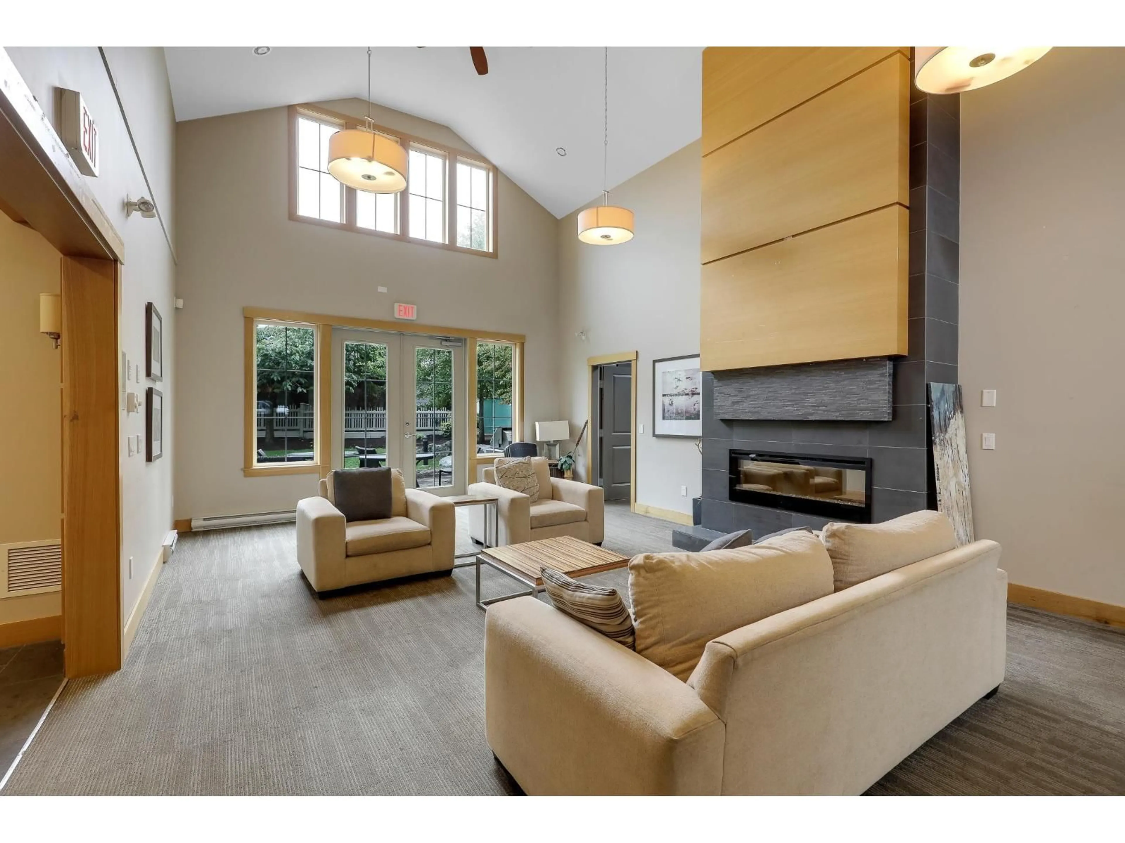 Living room with furniture, unknown for 68 - 14838 61, Surrey British Columbia V3S2P3