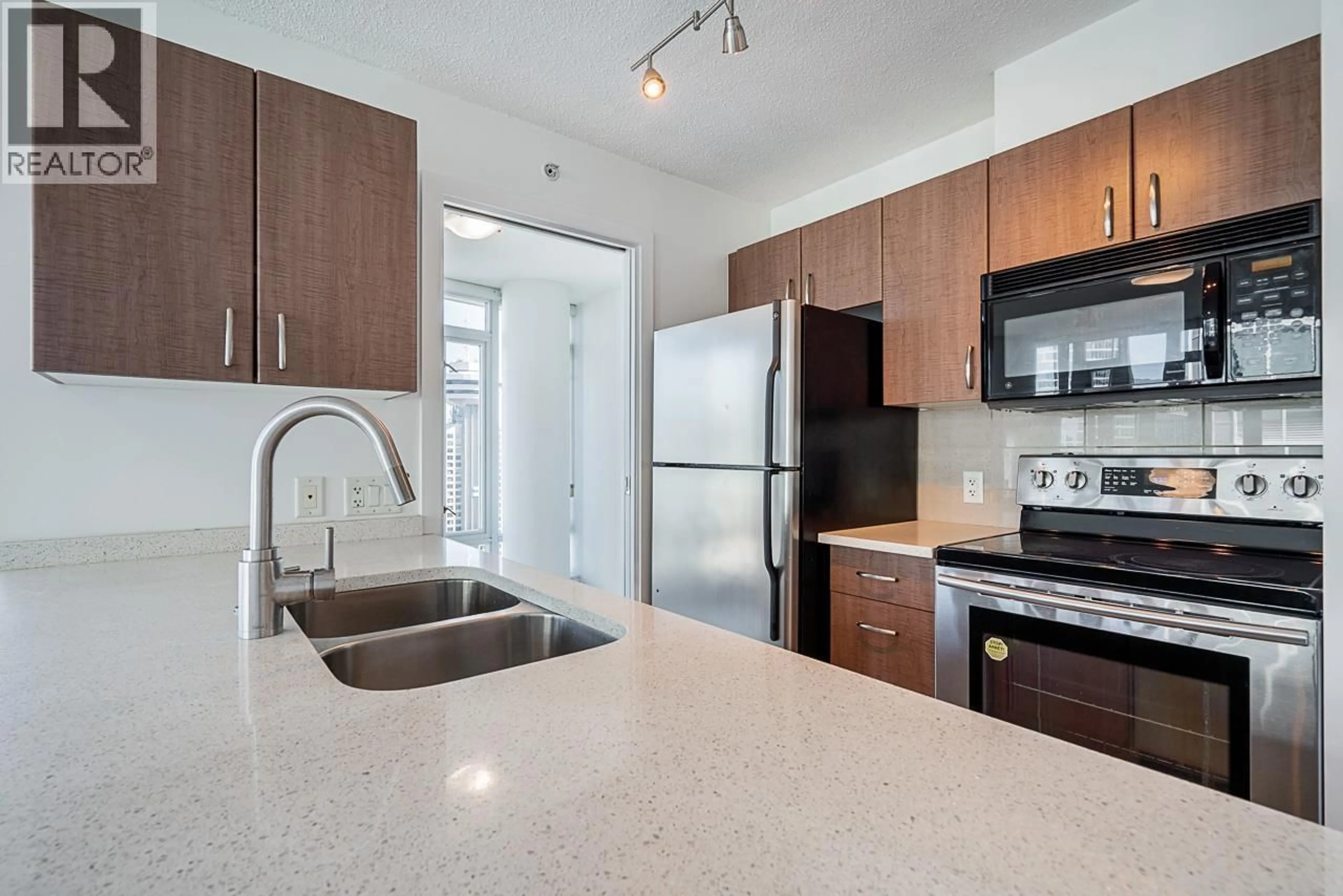 Standard kitchen, unknown for 3007 - 610 GRANVILLE STREET, Vancouver British Columbia V6C3J3