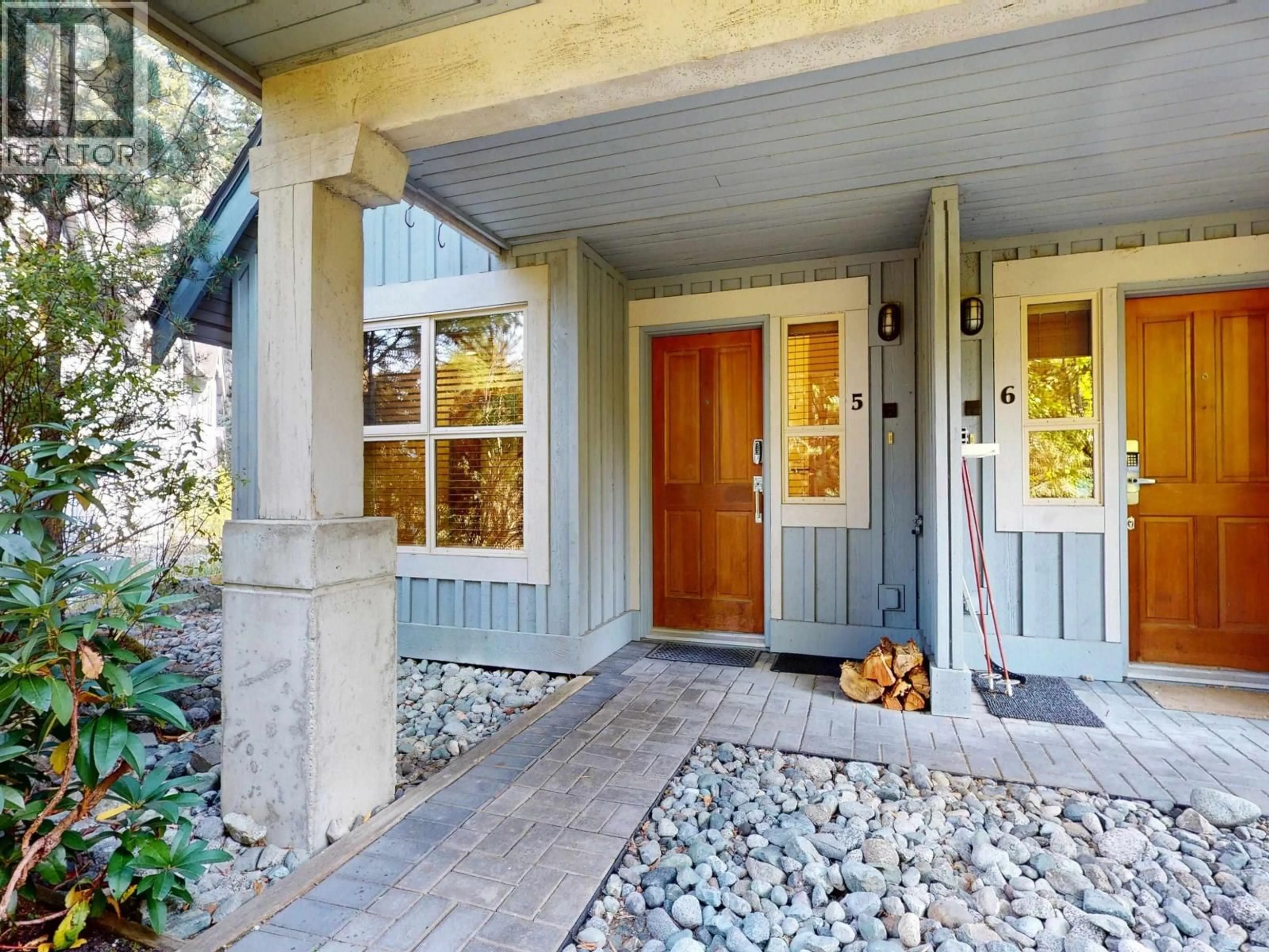 Indoor entryway for 5 - 4661 BLACKCOMB WAY, Whistler British Columbia V8E0Z1