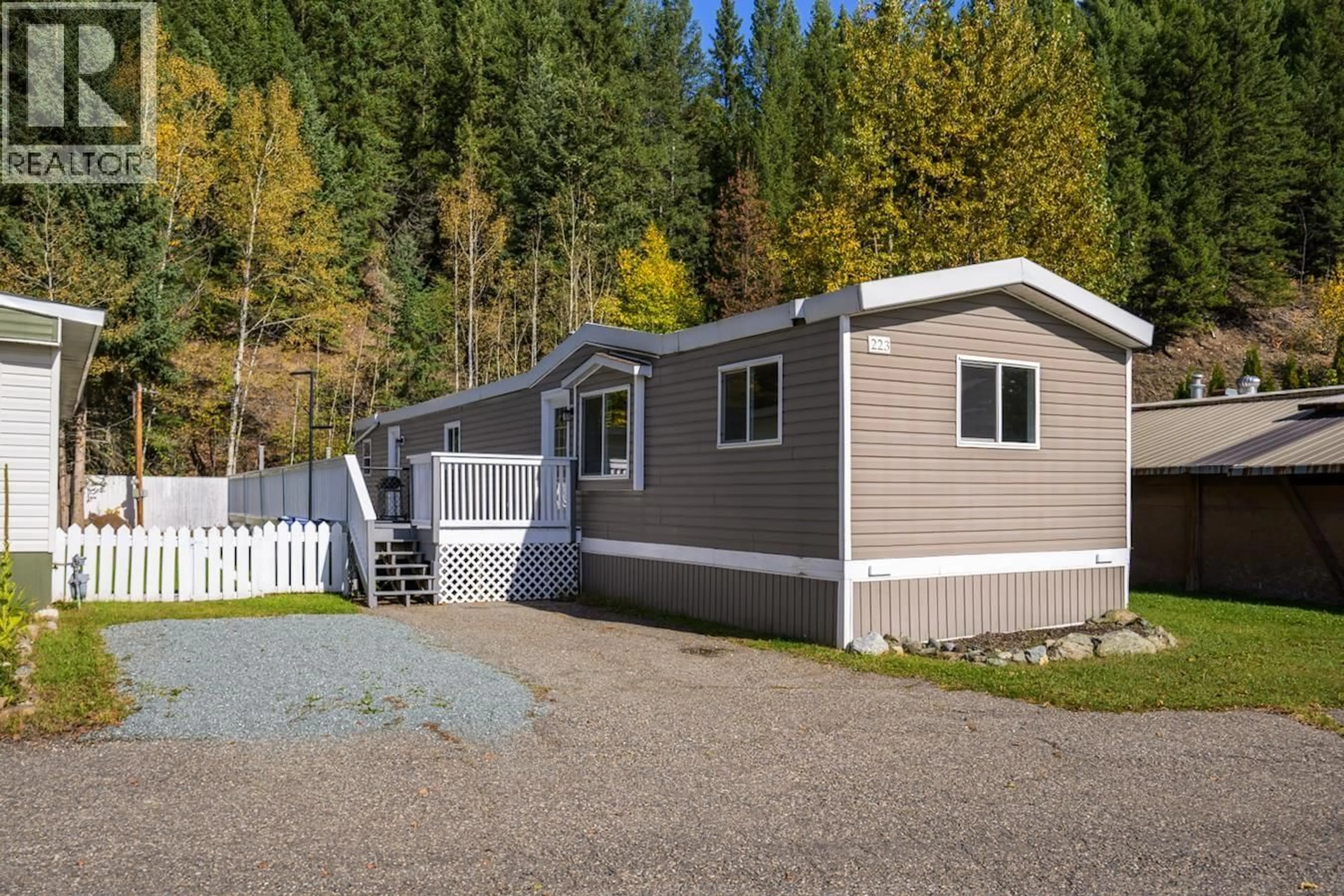 Home with vinyl exterior material, unknown for 223 - 5130 NORTH NECHAKO ROAD, Prince George British Columbia V2K4V7