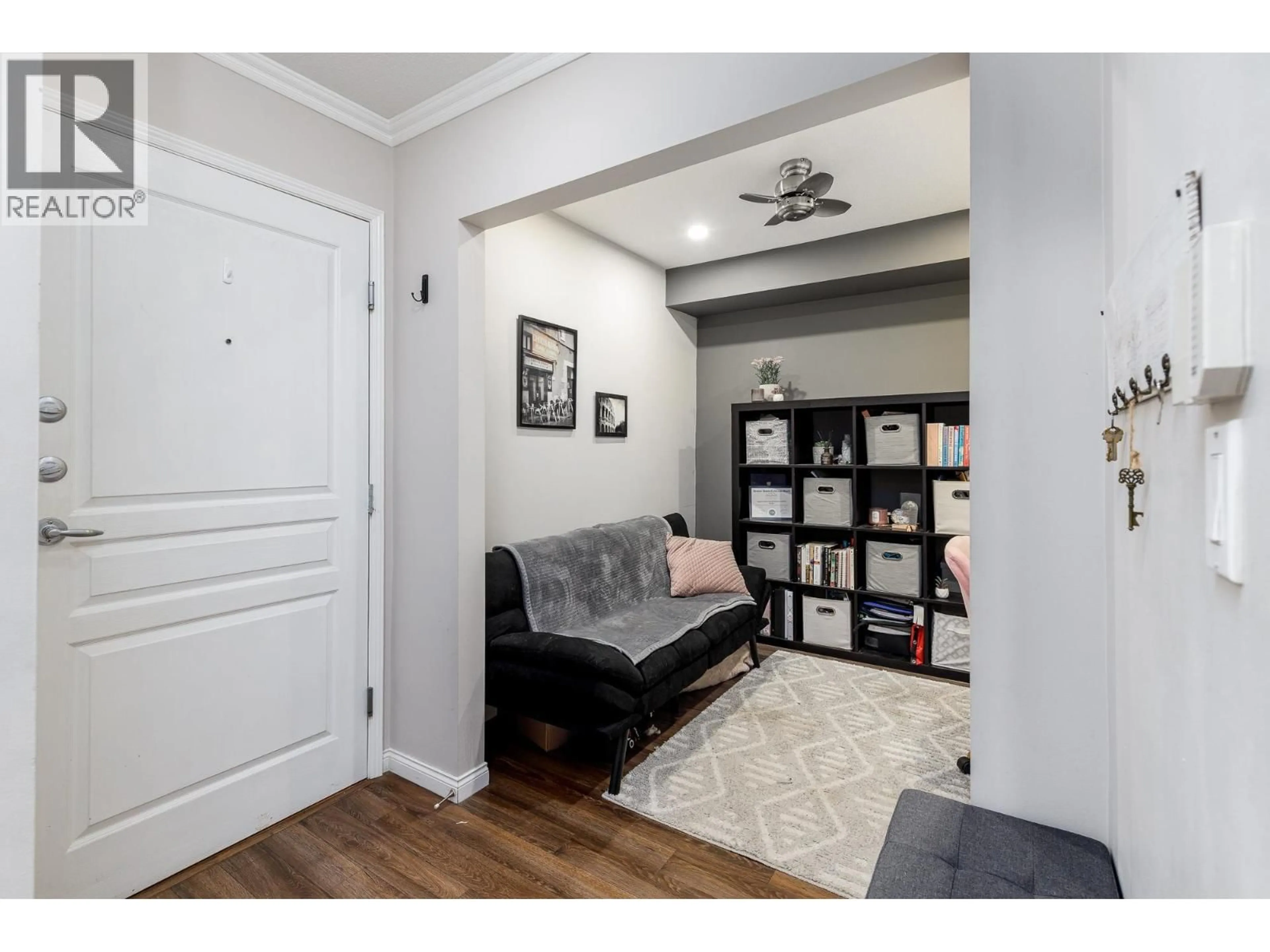 Indoor entryway for 202 - 3033 TERRAVISTA PLACE, Port Moody British Columbia V3H5A3