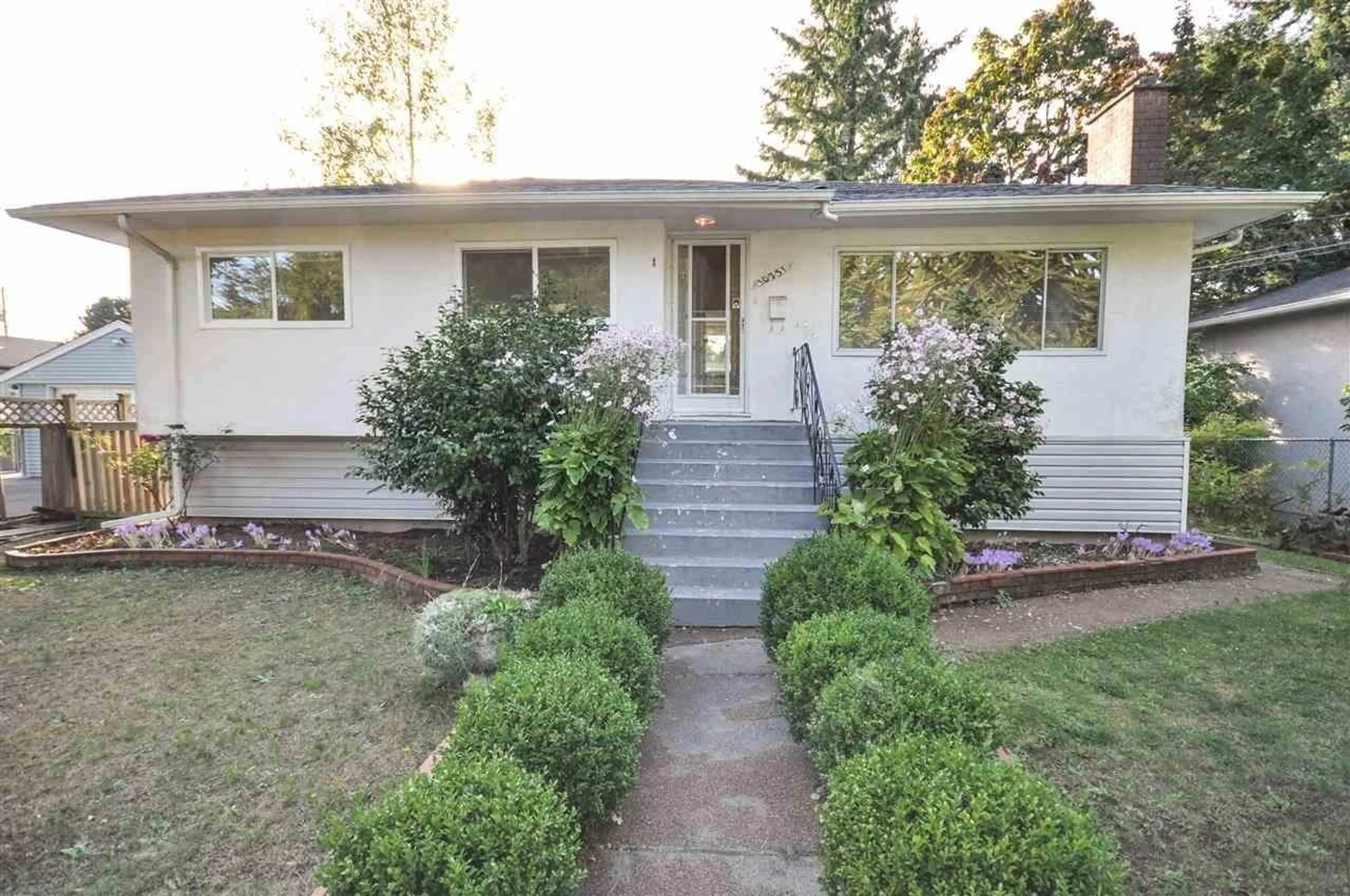 Home with vinyl exterior material, street for 10231 SEMIAHMOO, Surrey British Columbia V3T3N5