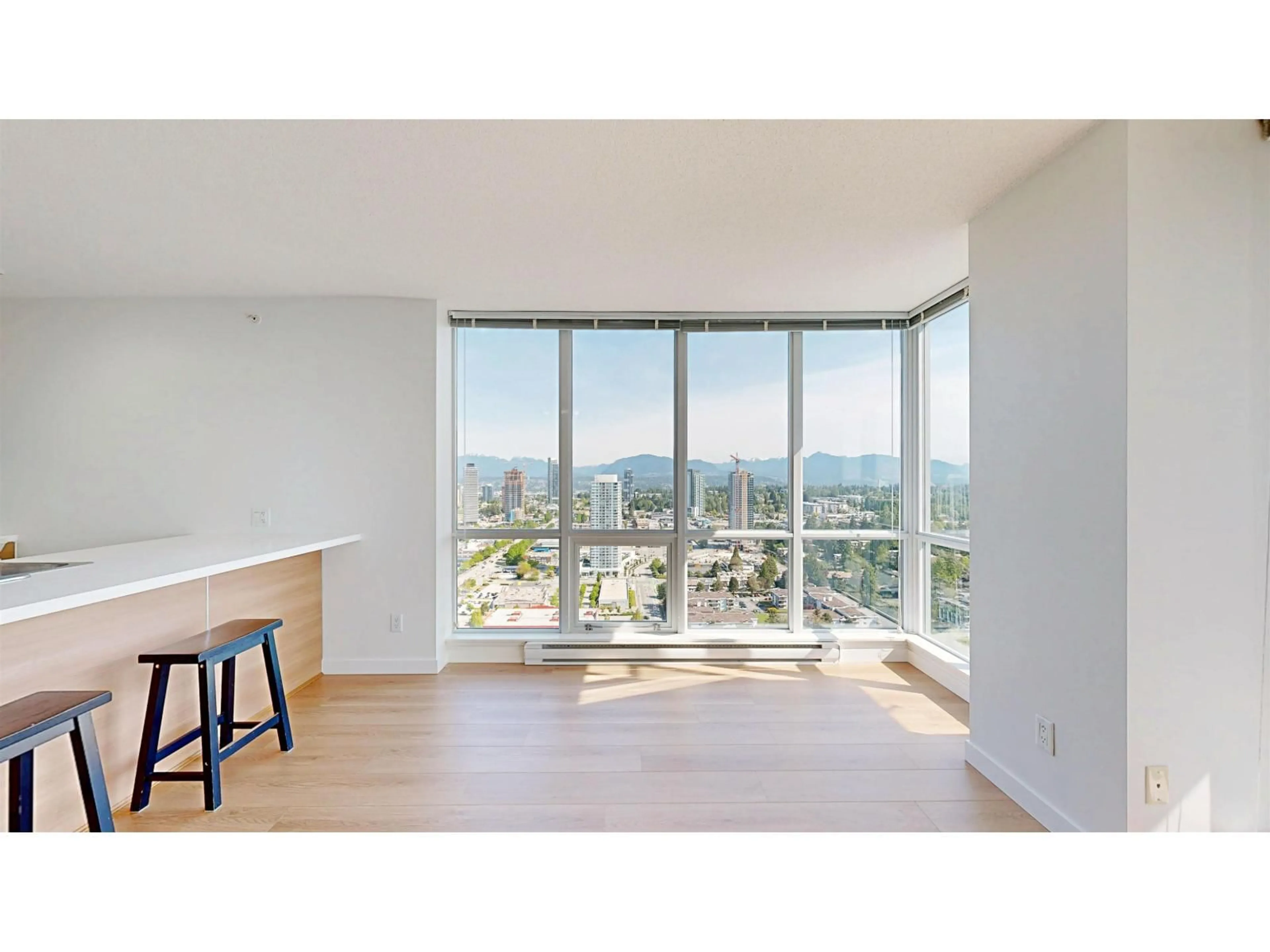 A pic of a room for 3507 - 13688 100, Surrey British Columbia V3T0G5