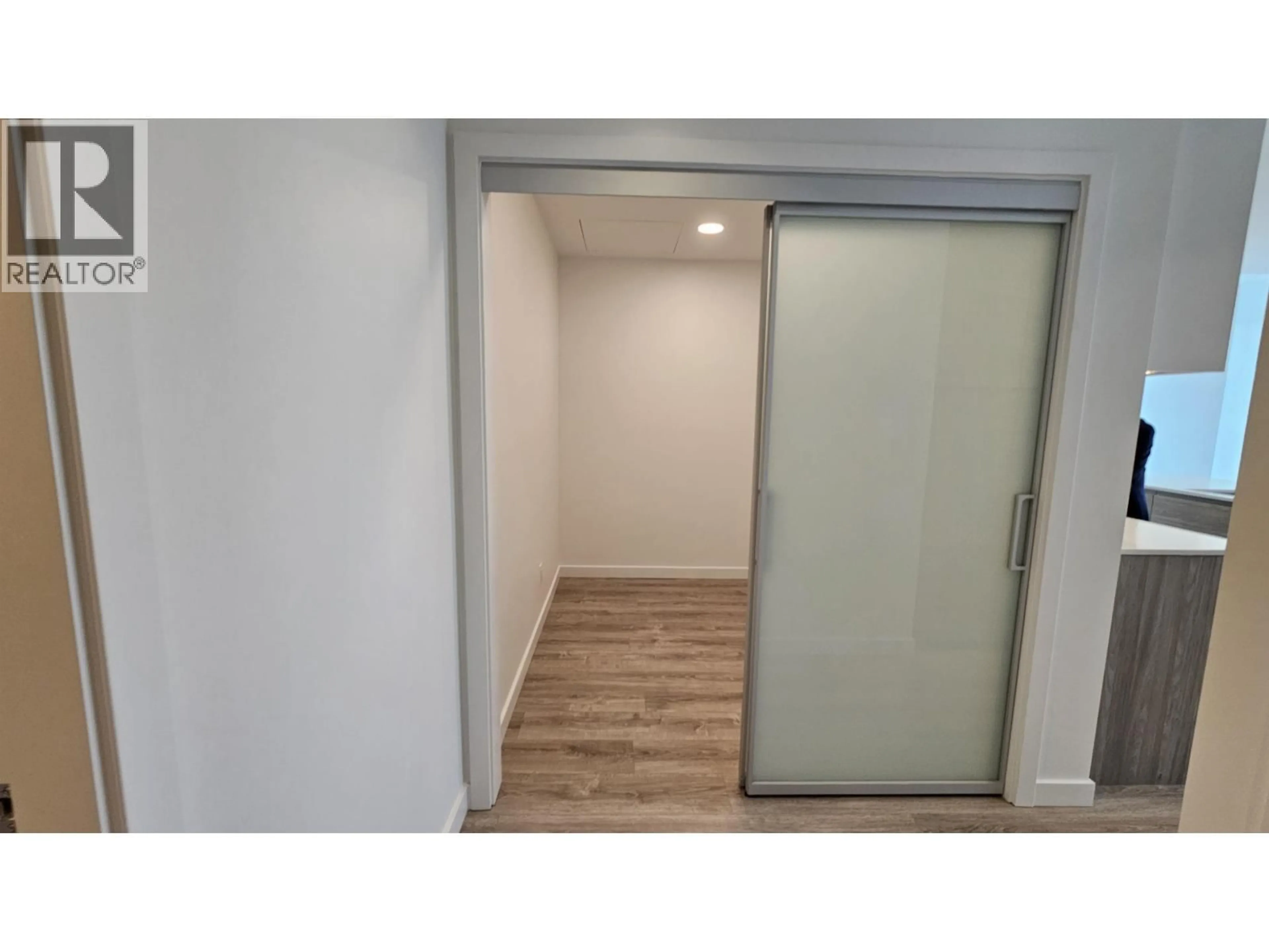 Unknown for 1407 - 680 QUAYSIDE DRIVE, New Westminster British Columbia V3M0P2