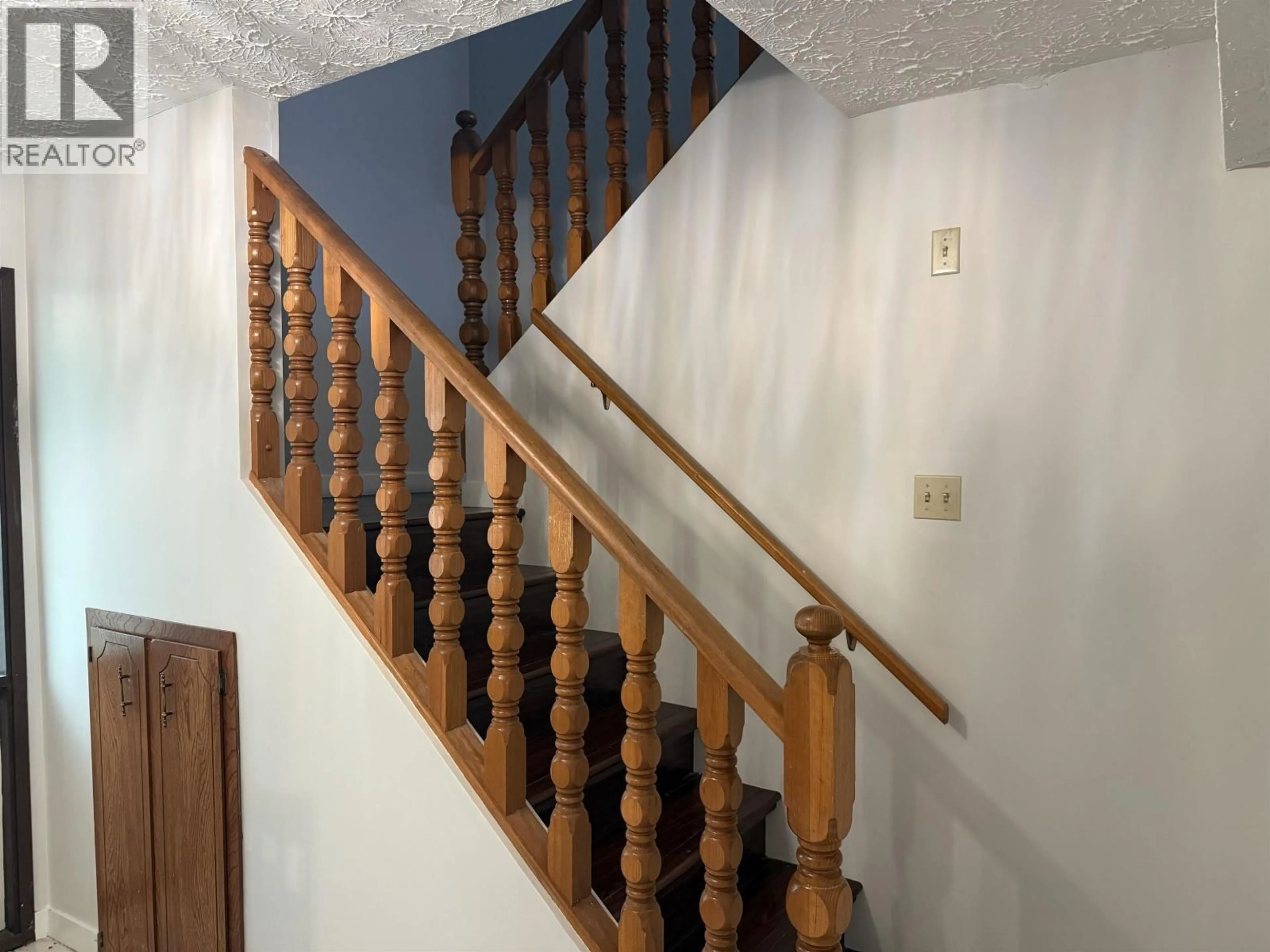 Stairs for 2833 RANGE ROAD, Prince George British Columbia V2N1M3