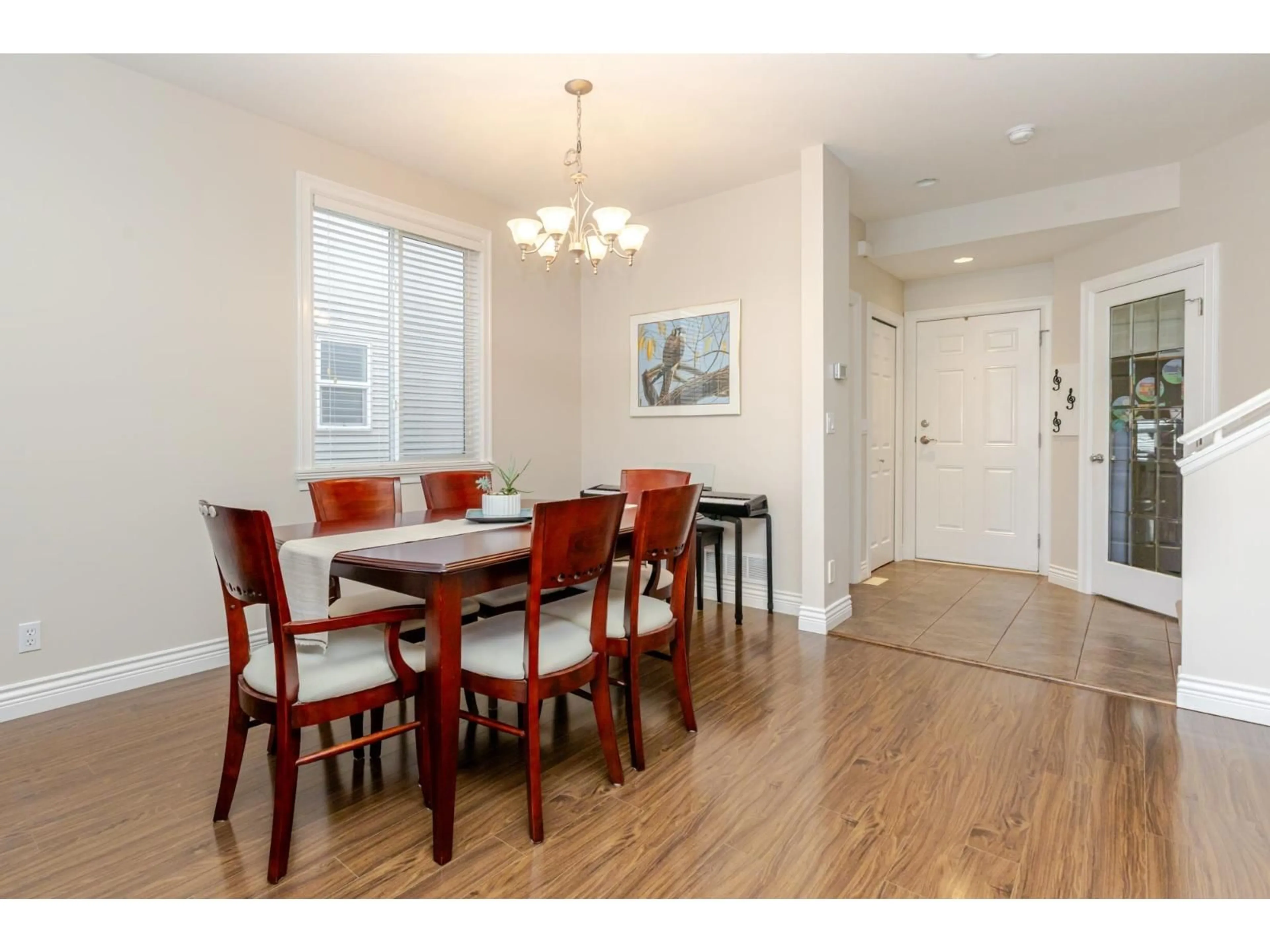 Dining room, wood/laminate floor for 6522 193A, Surrey British Columbia V4N5P8